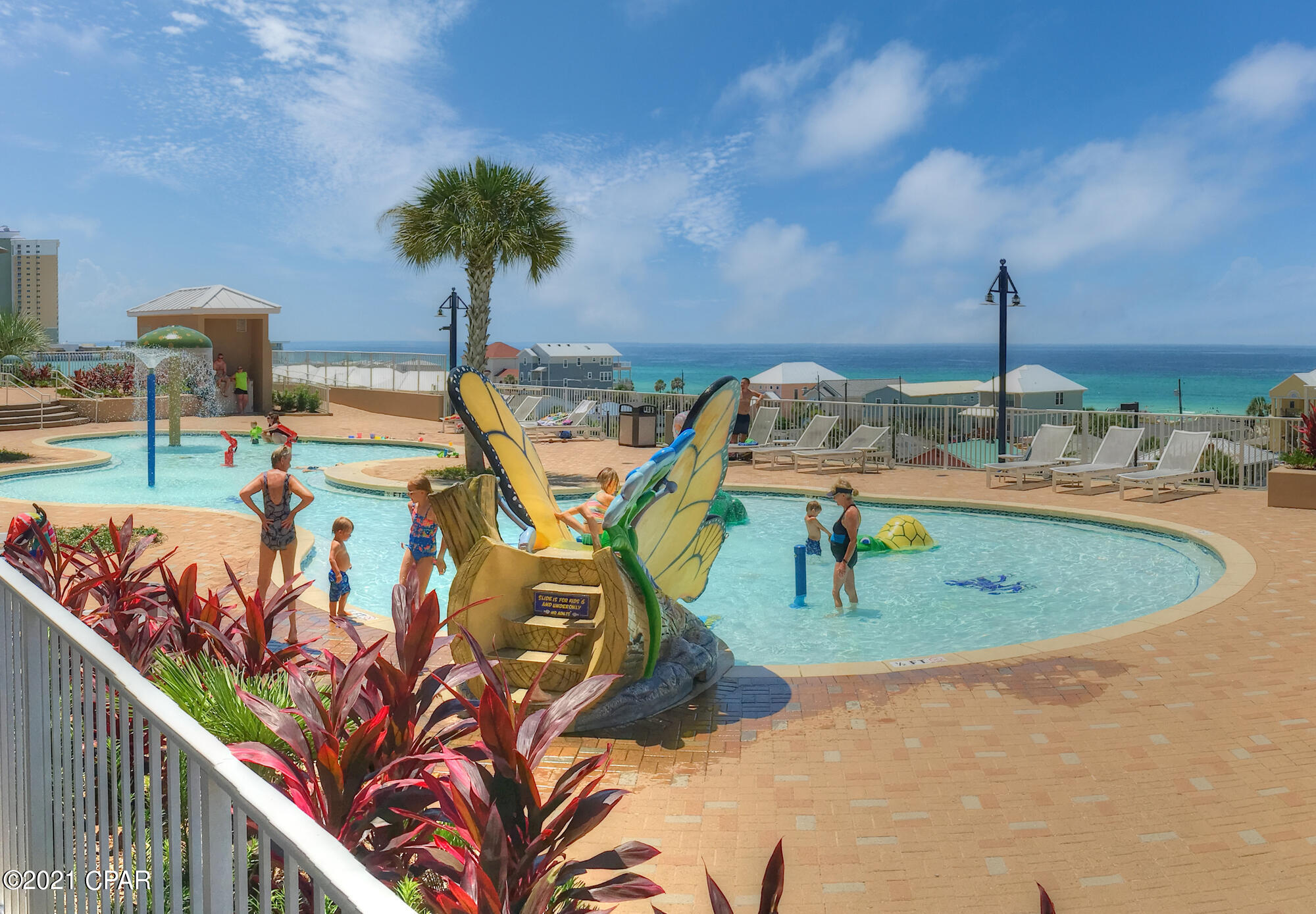 Laketown Wharf - Residential