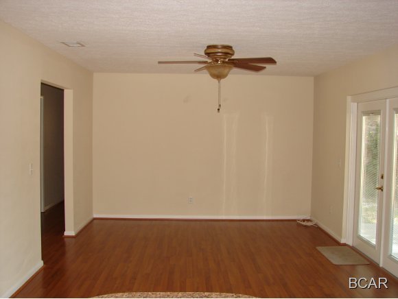 Lannie Rowe Lake Estates U-1 - Residential Lease