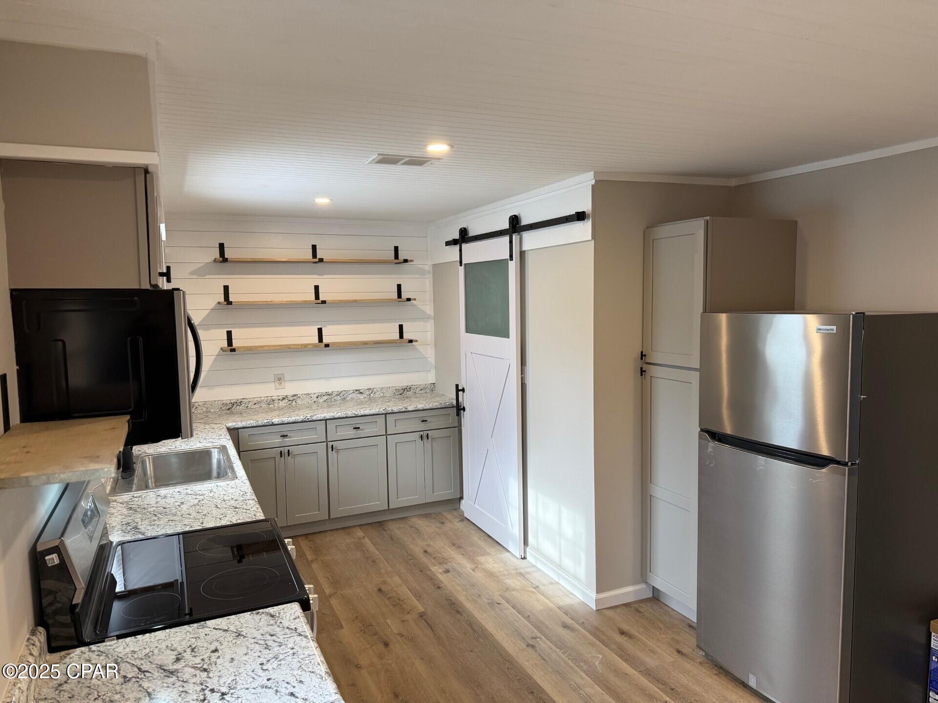 [No Recorded Subdiv] - Residential Lease