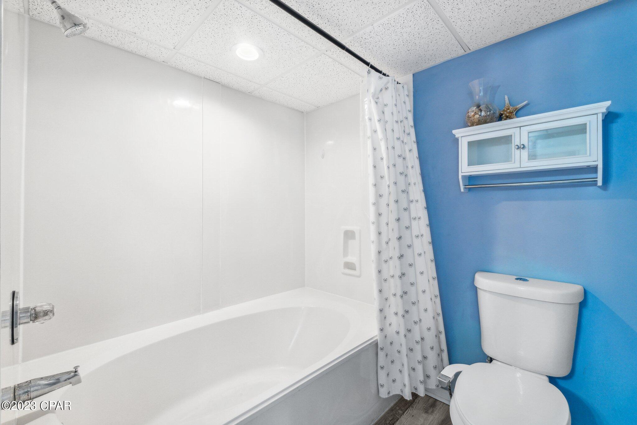 Long Beach Towers IV - Residential