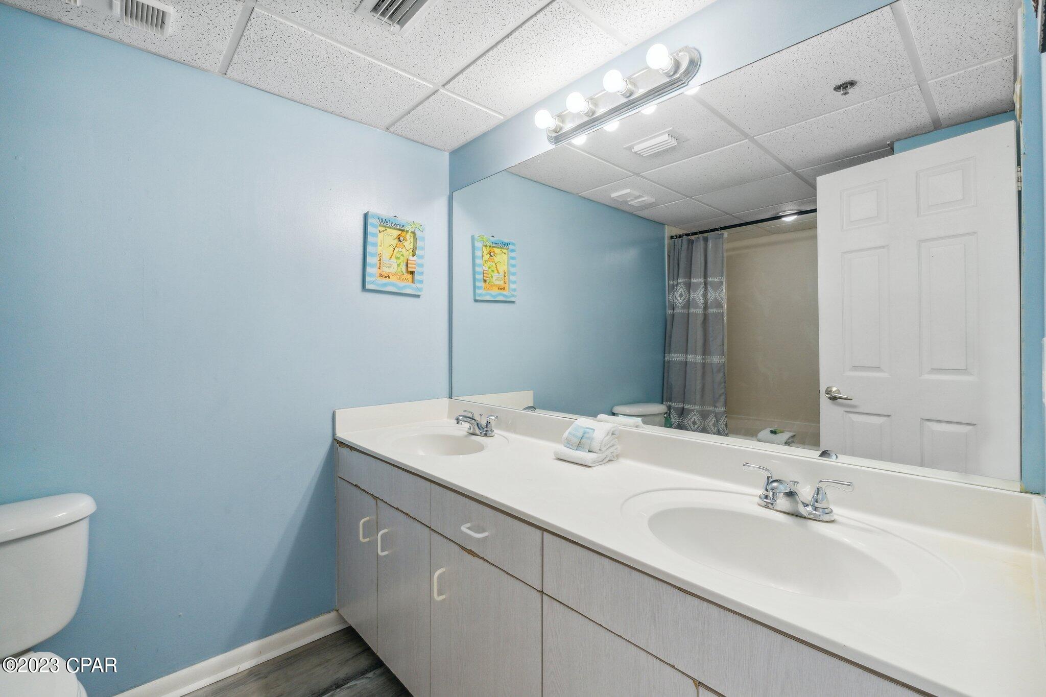 Long Beach Towers IV - Residential