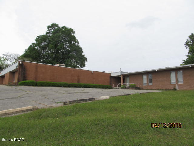 [No Recorded Subdiv] - Commercial Sale