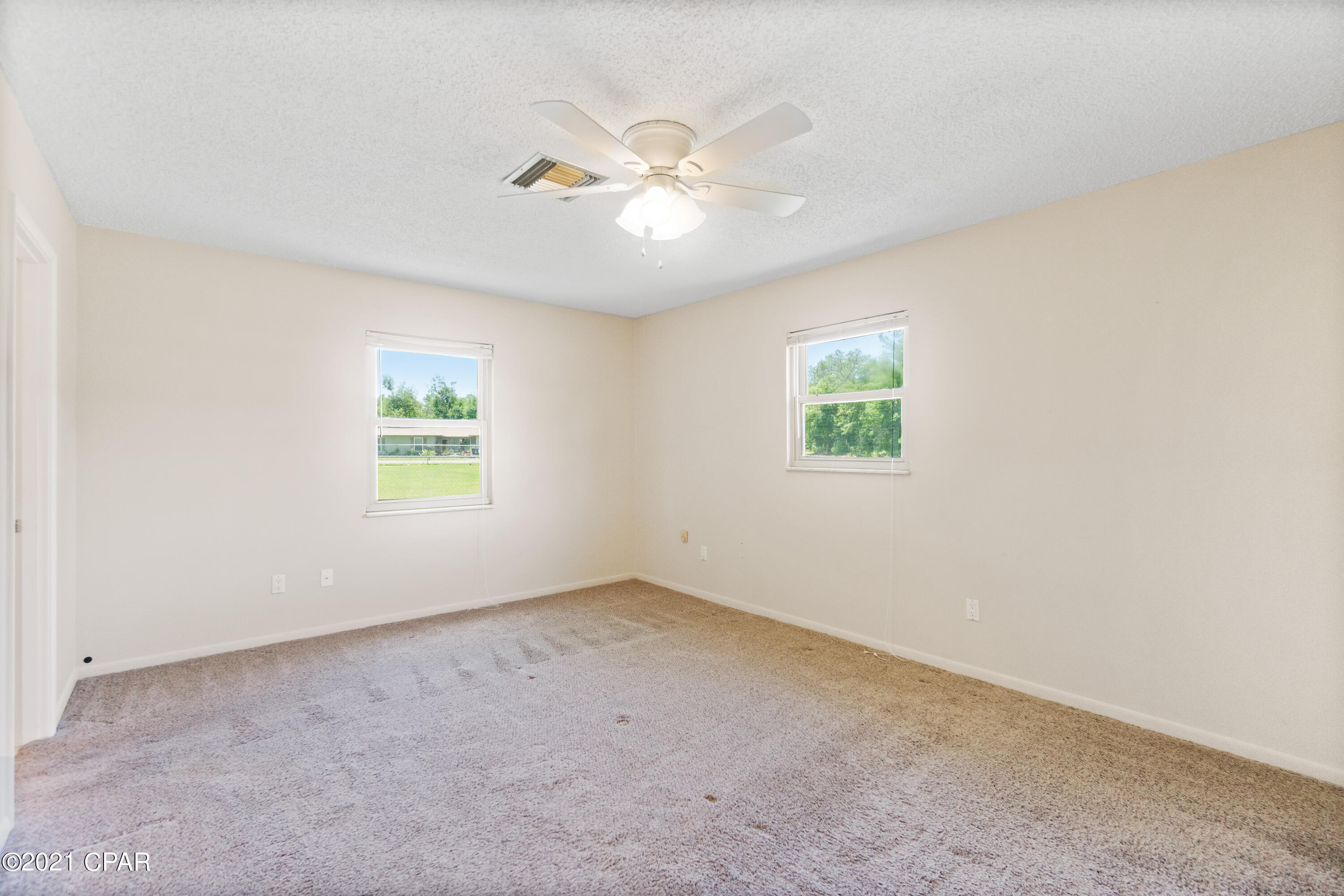 Sunny Hills - Residential