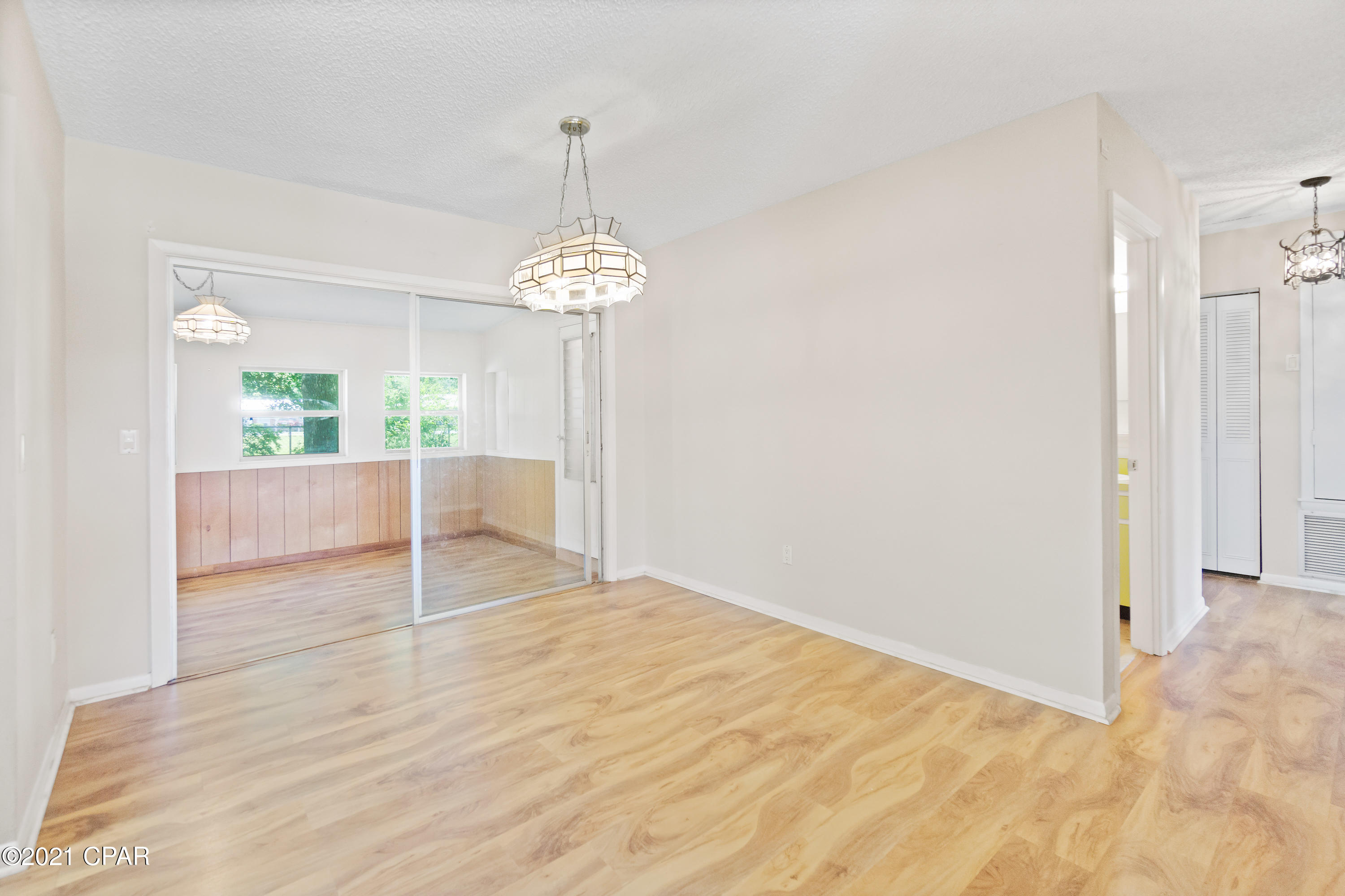 Sunny Hills - Residential