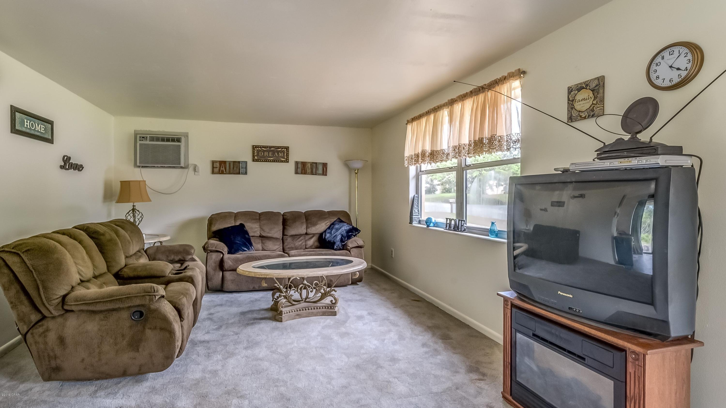 Sunny Hills Unit 4 - Residential