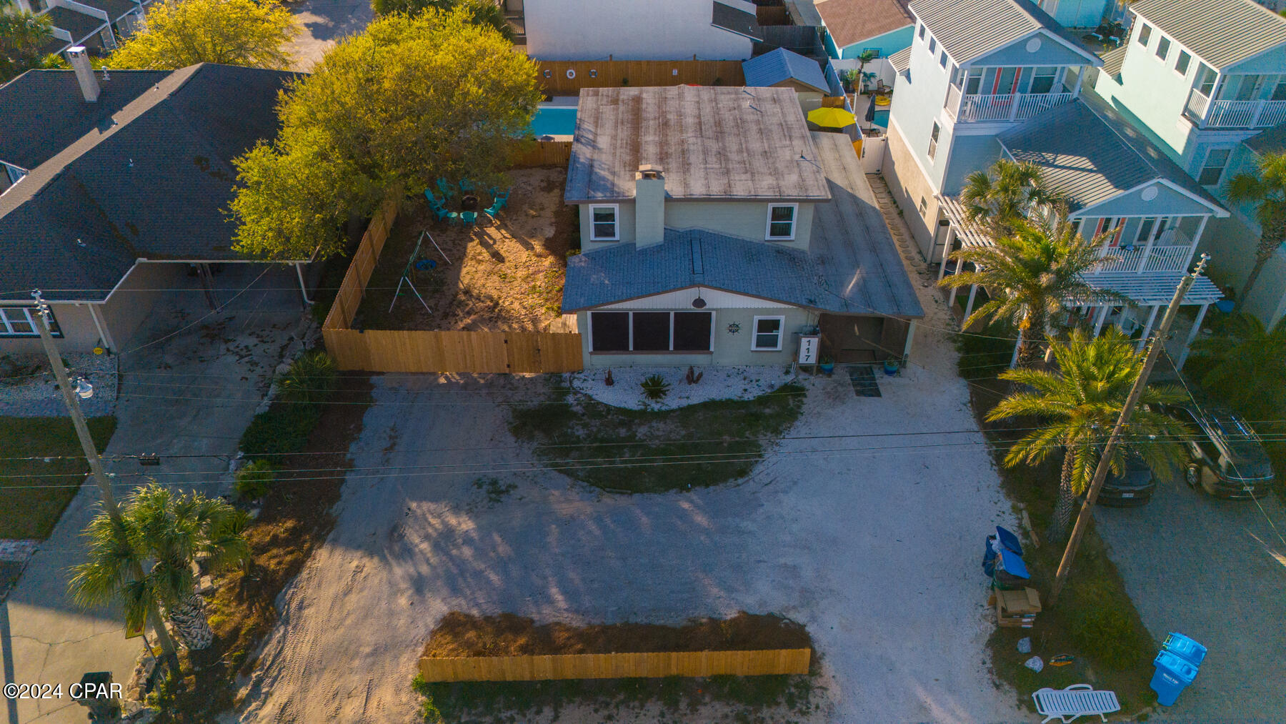 Laguna Beach Estates 1st Add - Residential