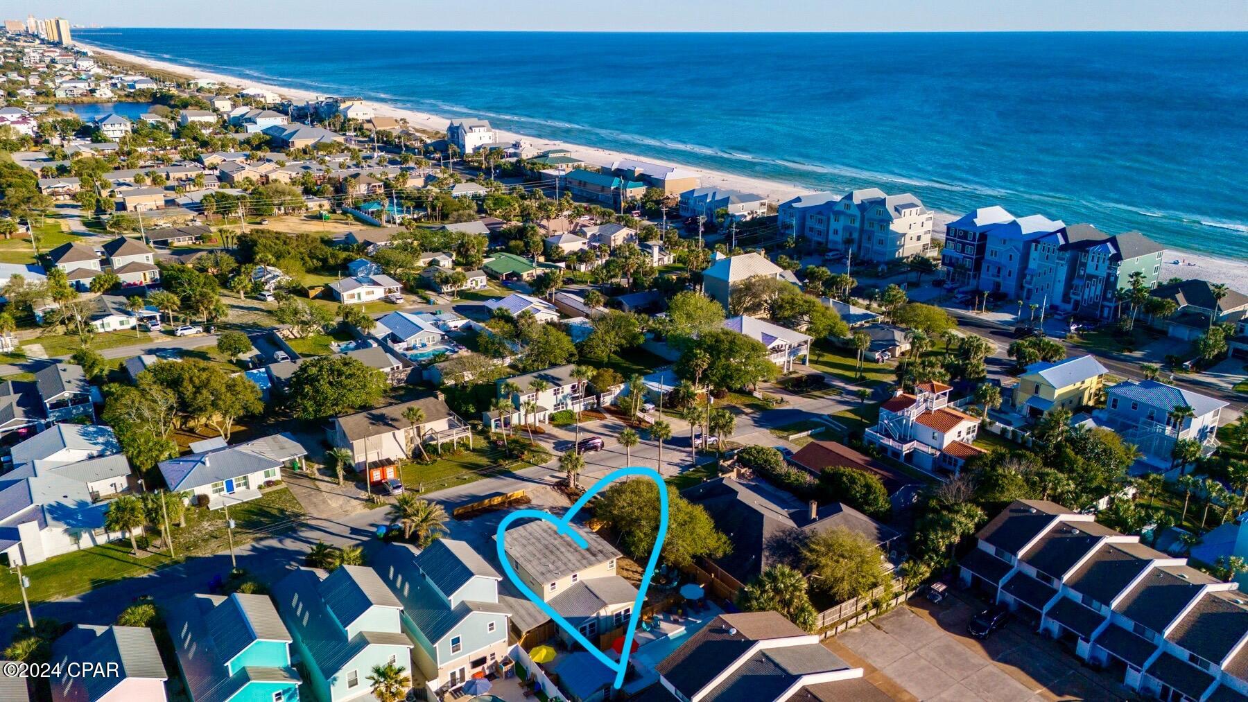 Laguna Beach Estates 1st Add - Residential