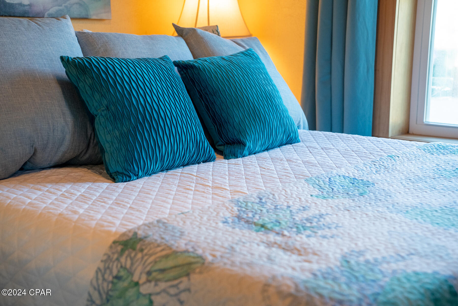 Laguna Beach Estates 1st Add - Residential