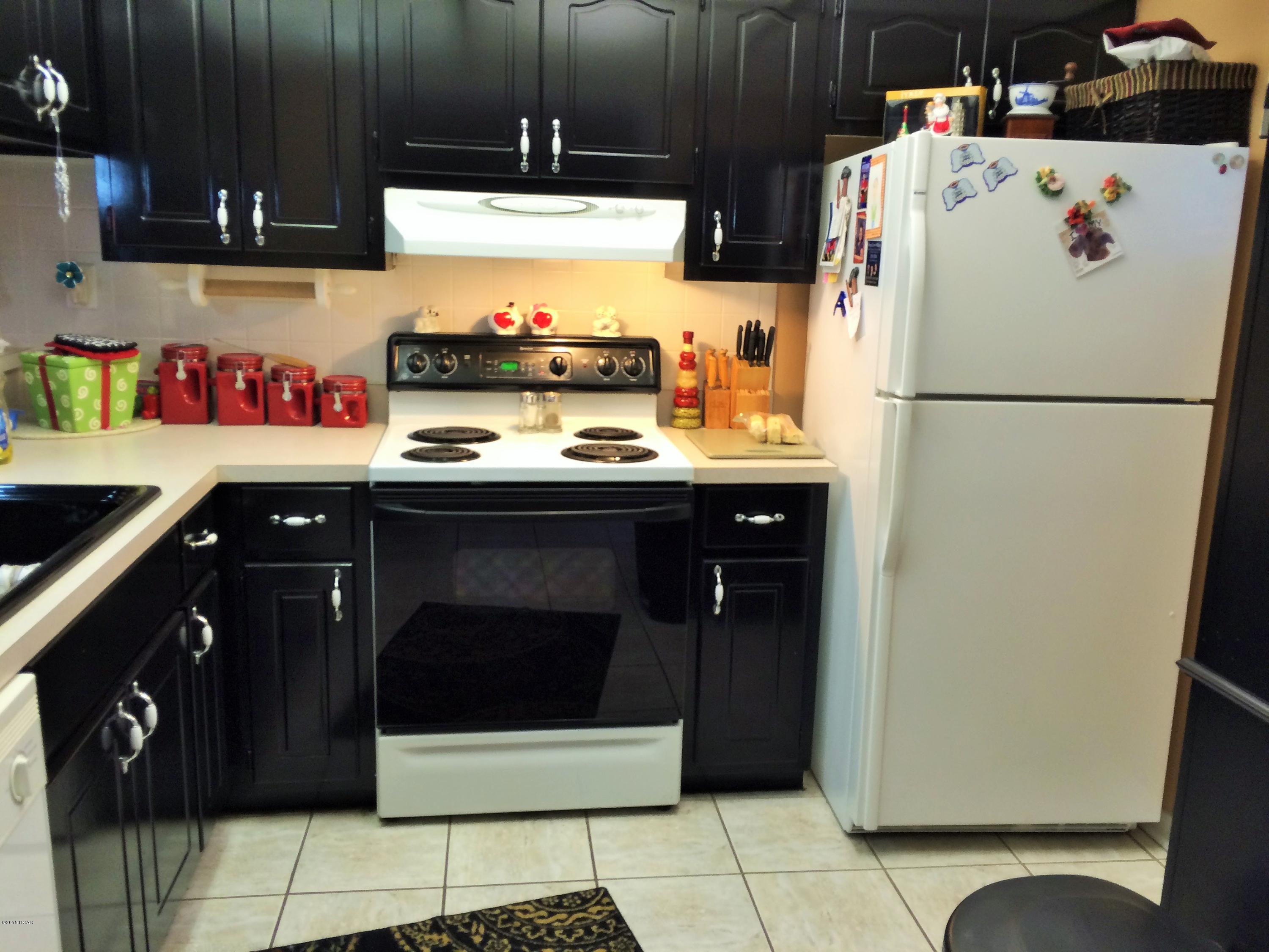 Leisure #1 Condo - Residential