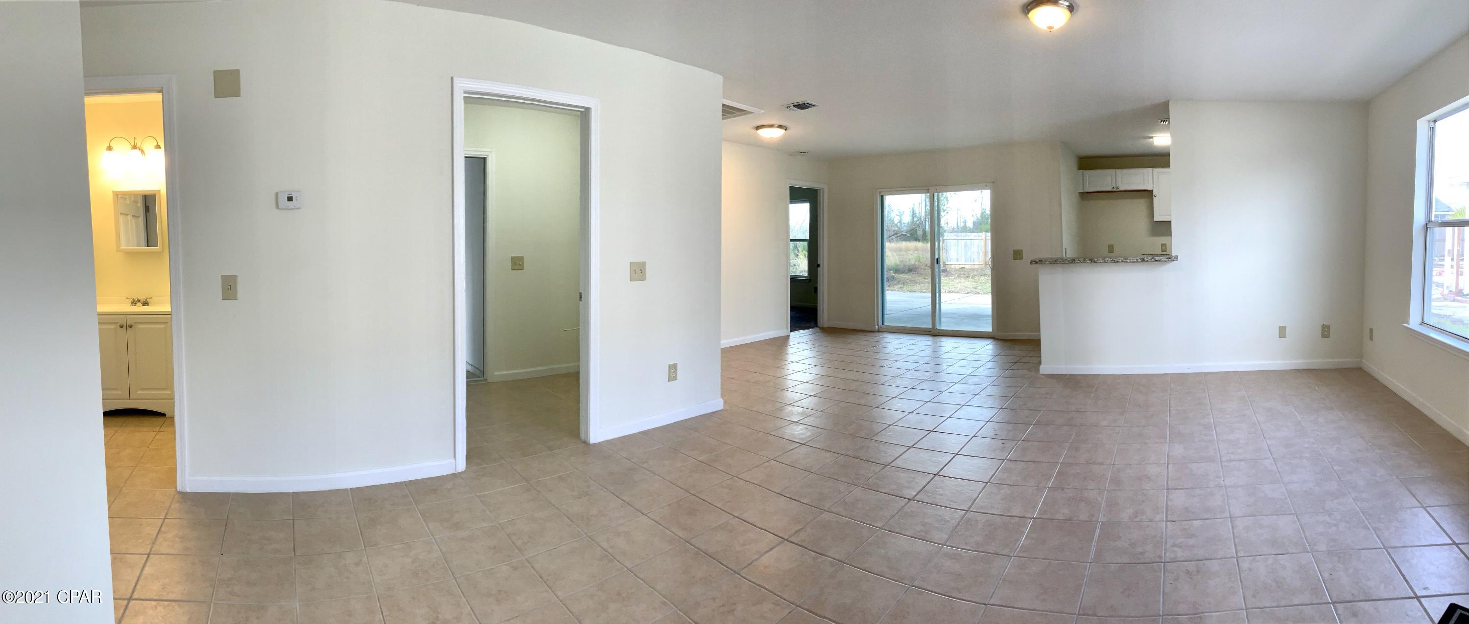 Pine Tree Place Unit 1 - Residential