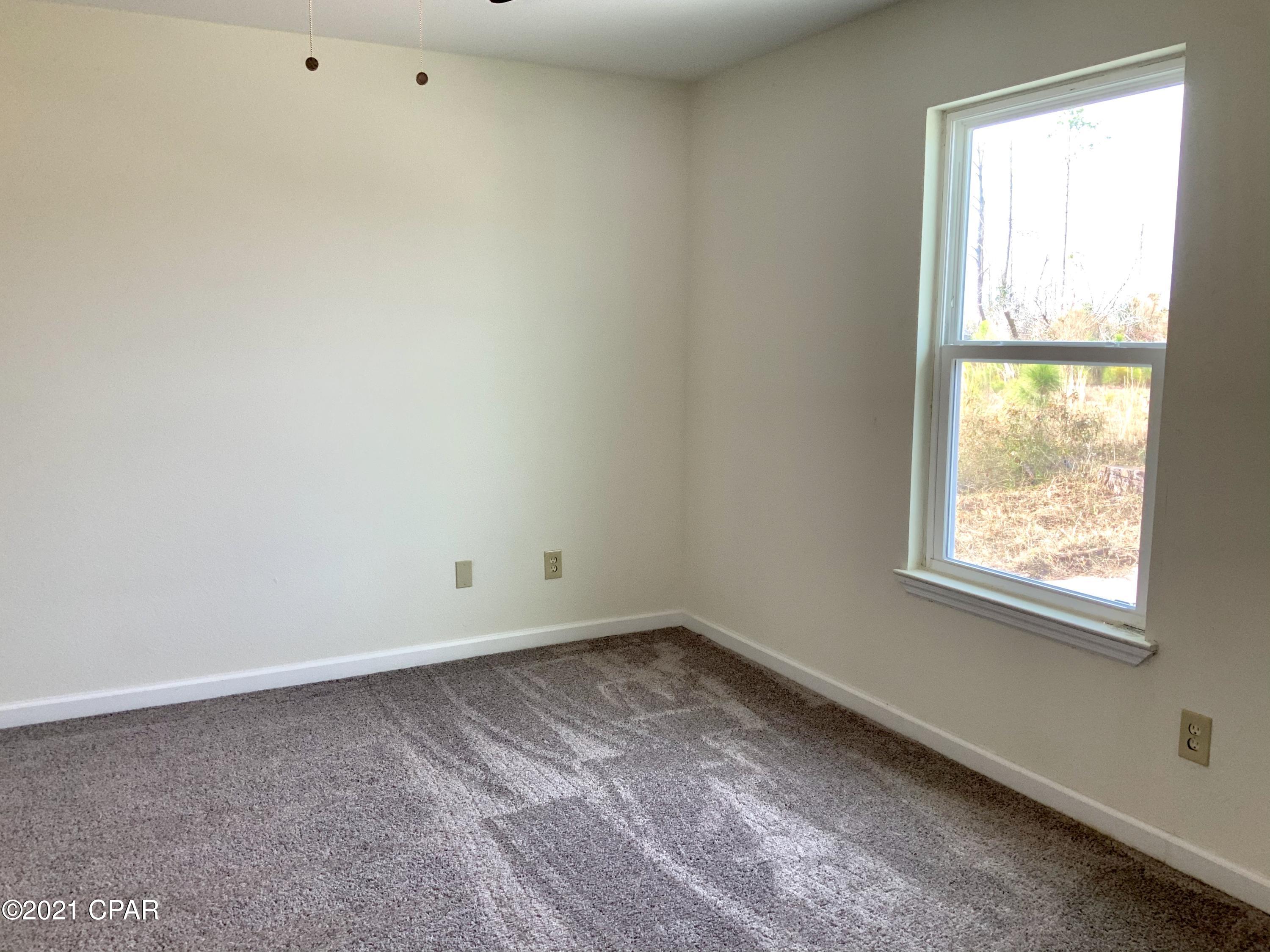 Pine Tree Place Unit 1 - Residential