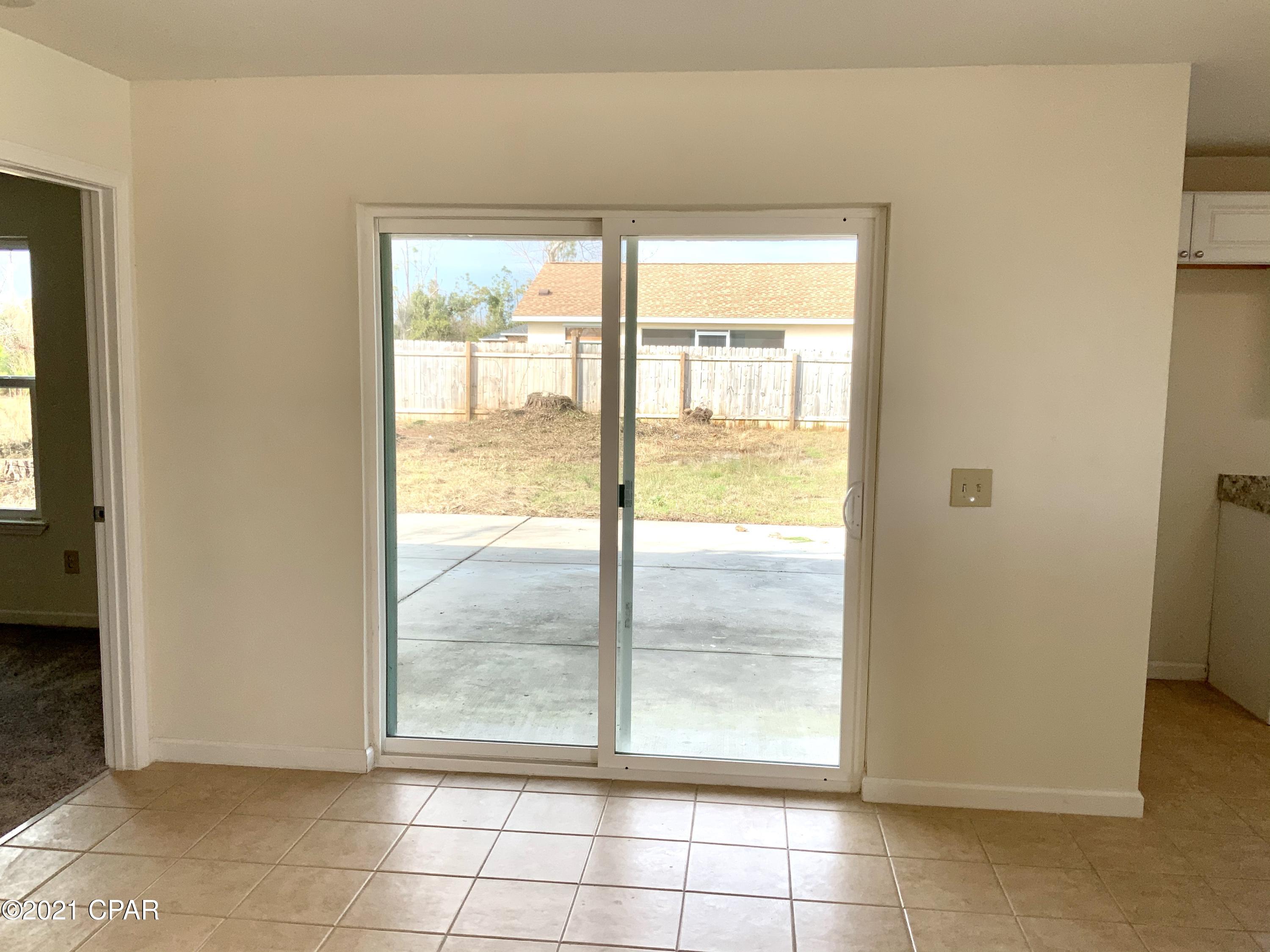 Pine Tree Place Unit 1 - Residential