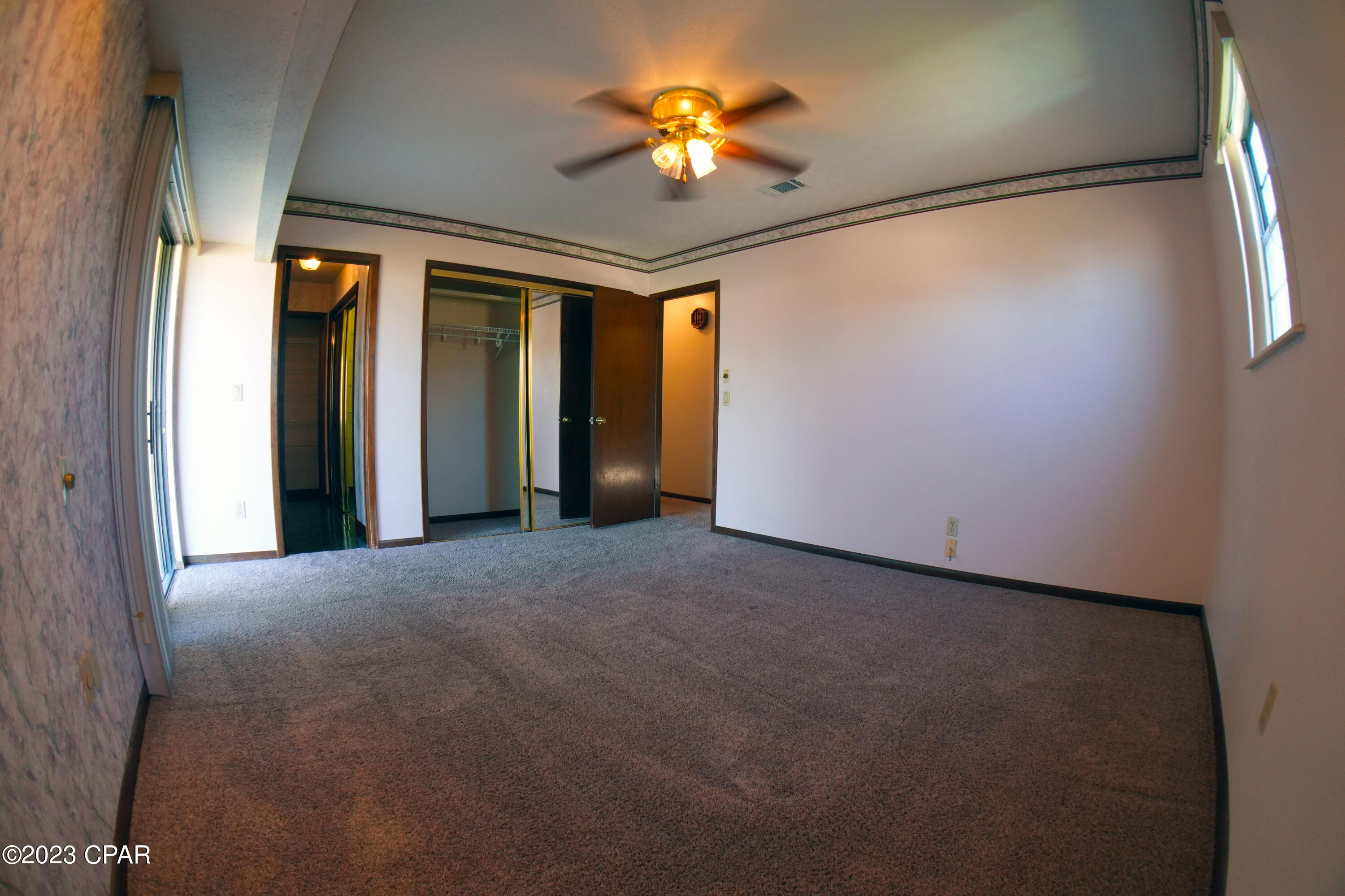 Venetian Villa 1st Add Replat - Residential