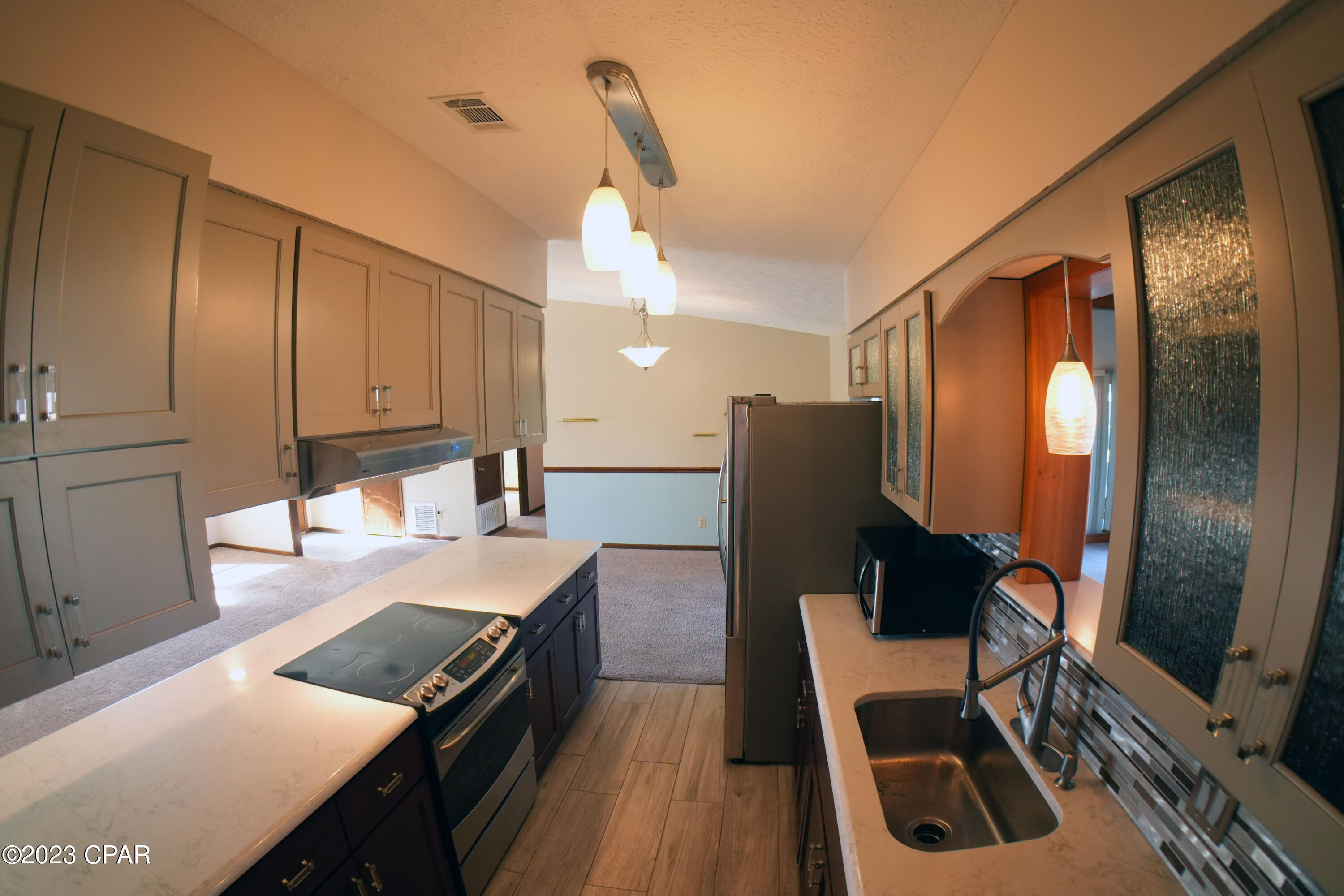 Venetian Villa 1st Add Replat - Residential