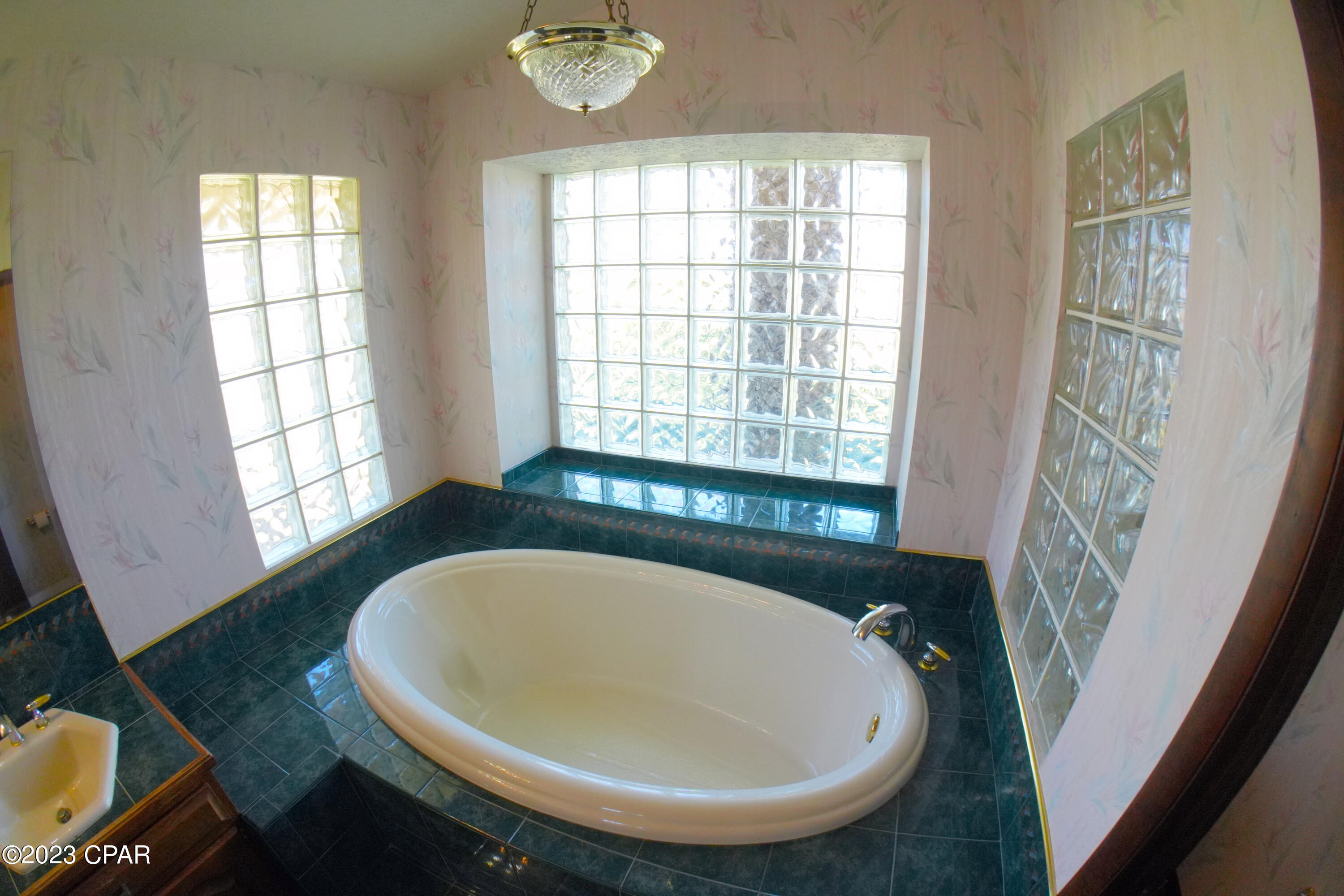 Venetian Villa 1st Add Replat - Residential