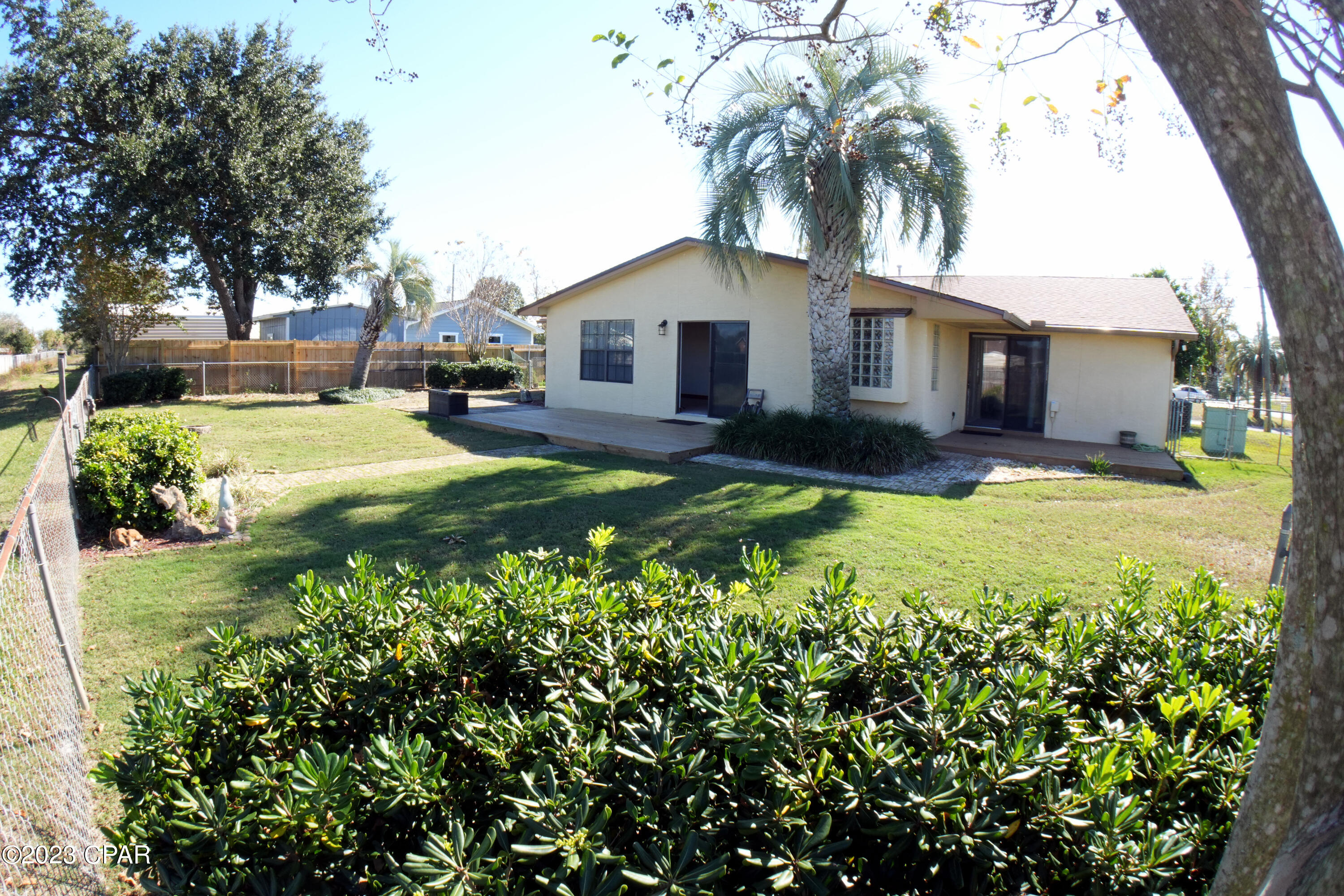 Venetian Villa 1st Add Replat - Residential