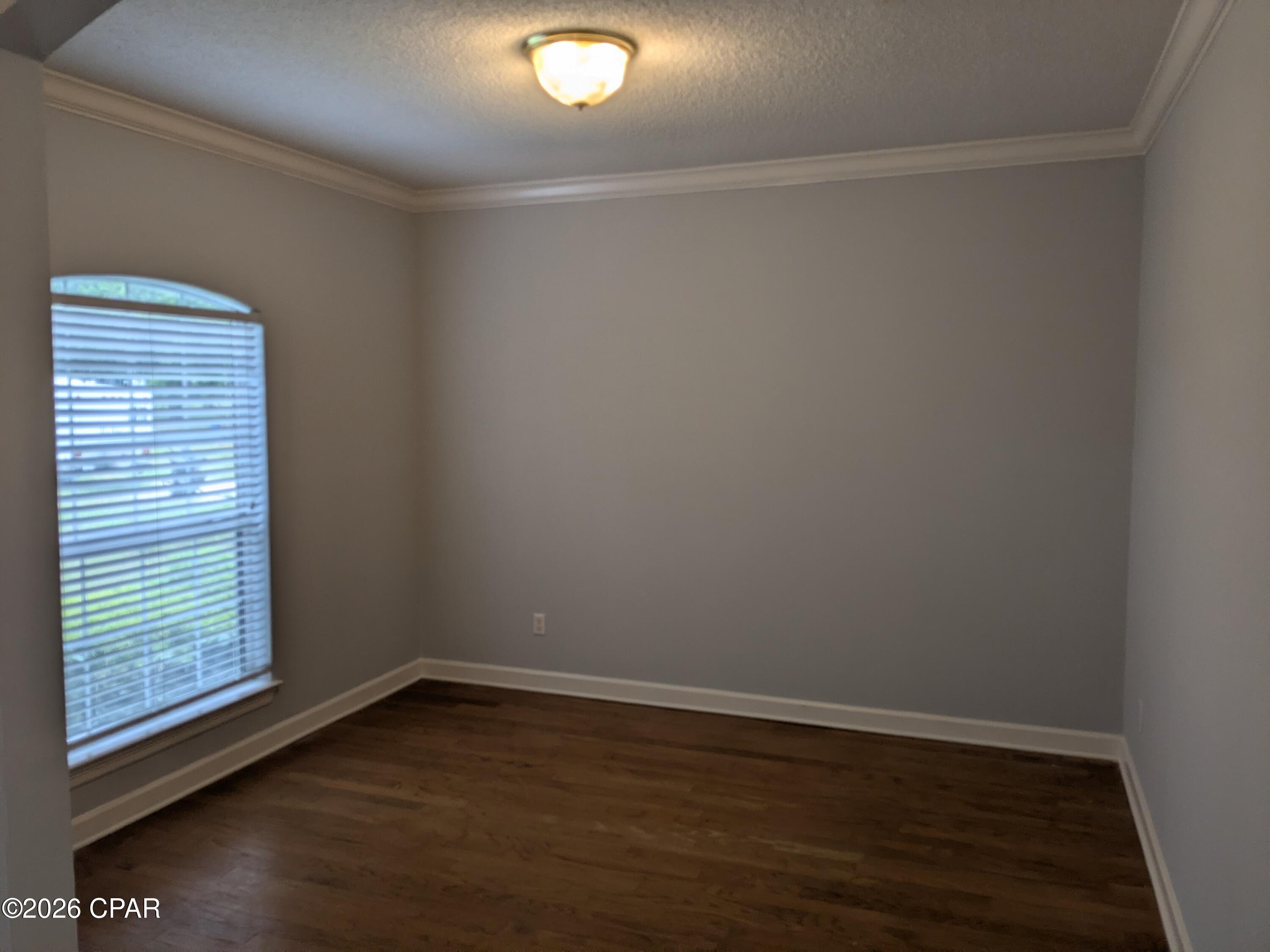 North Oaks - Residential