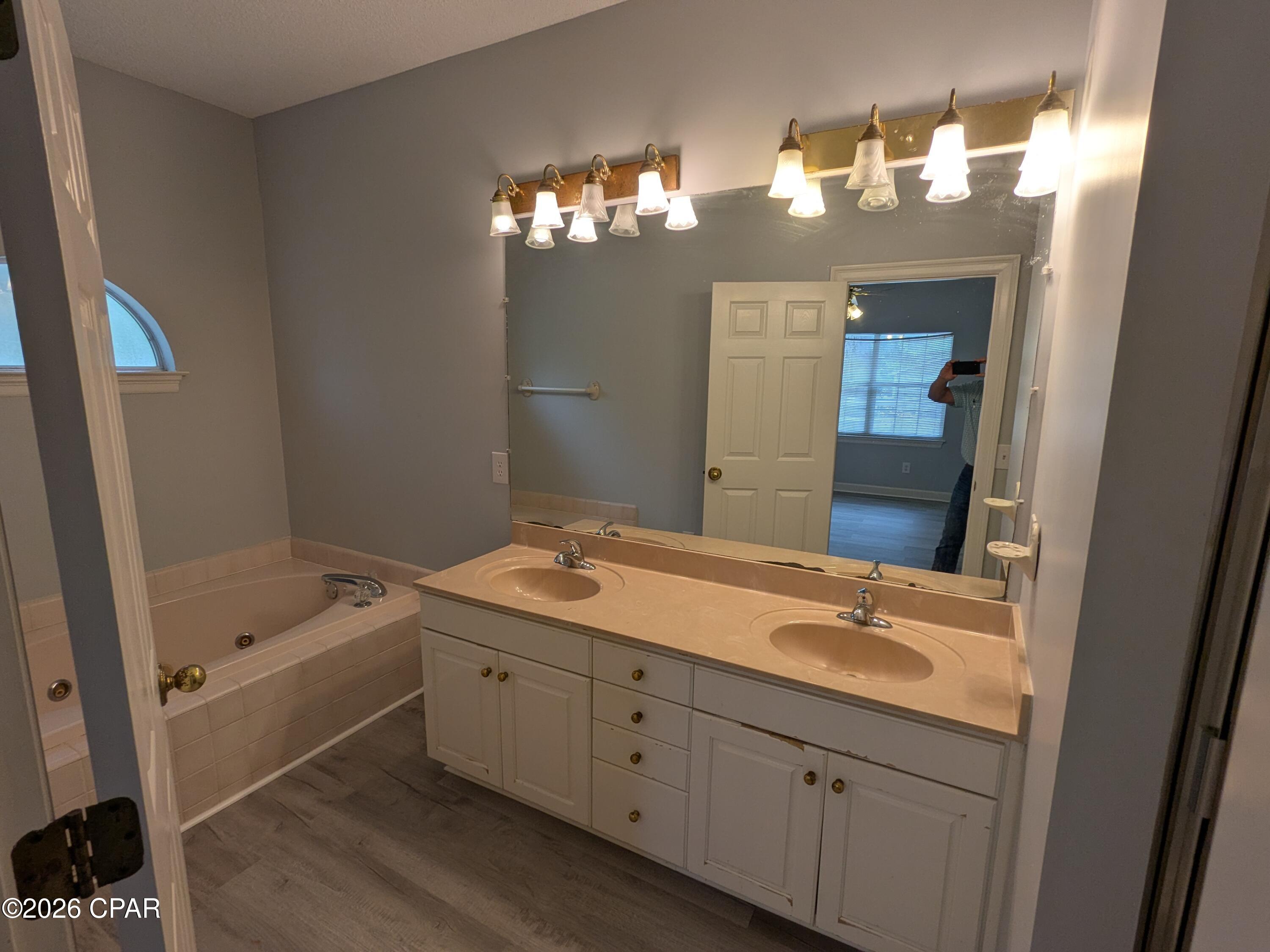 North Oaks - Residential