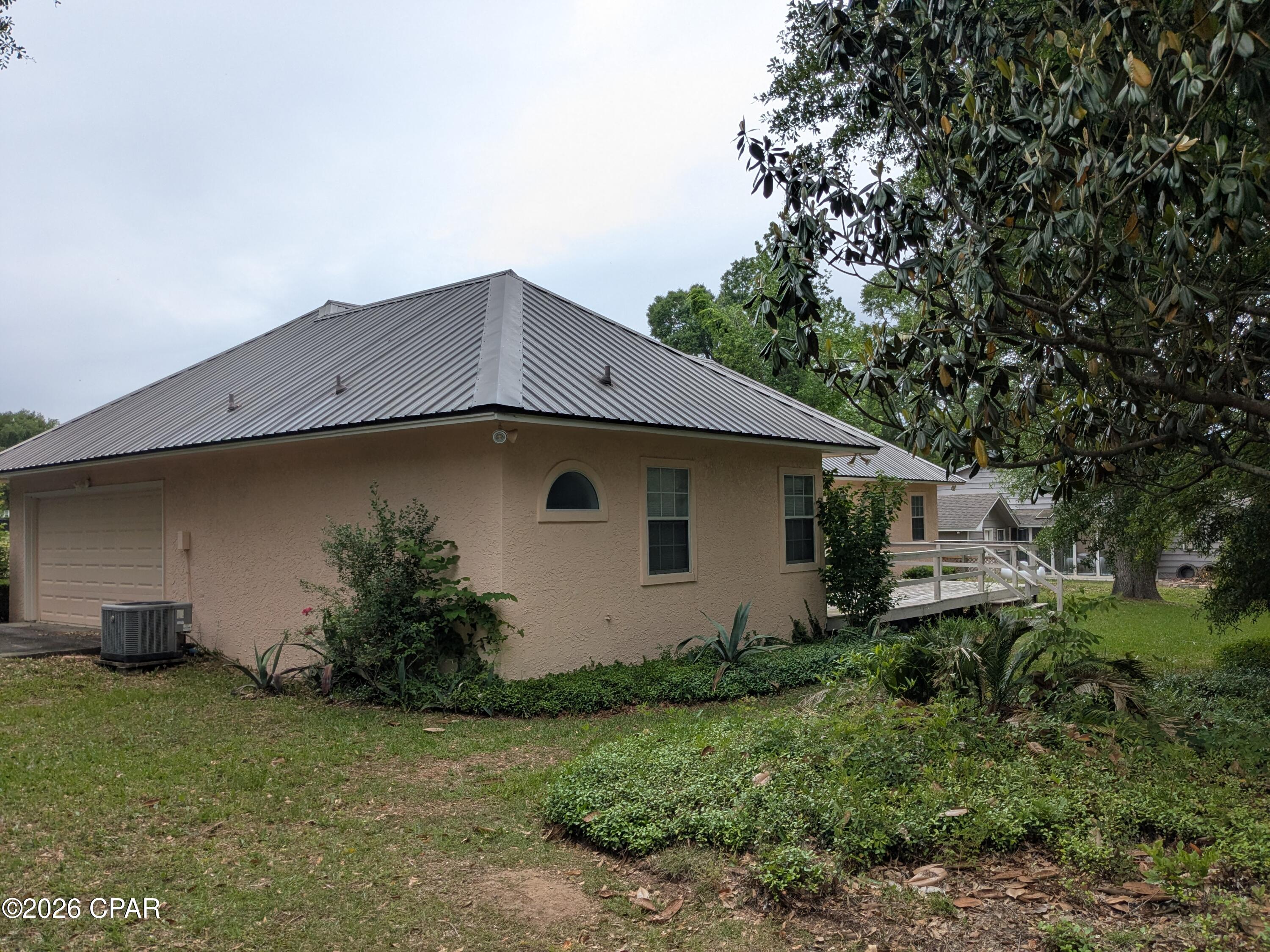 North Oaks - Residential