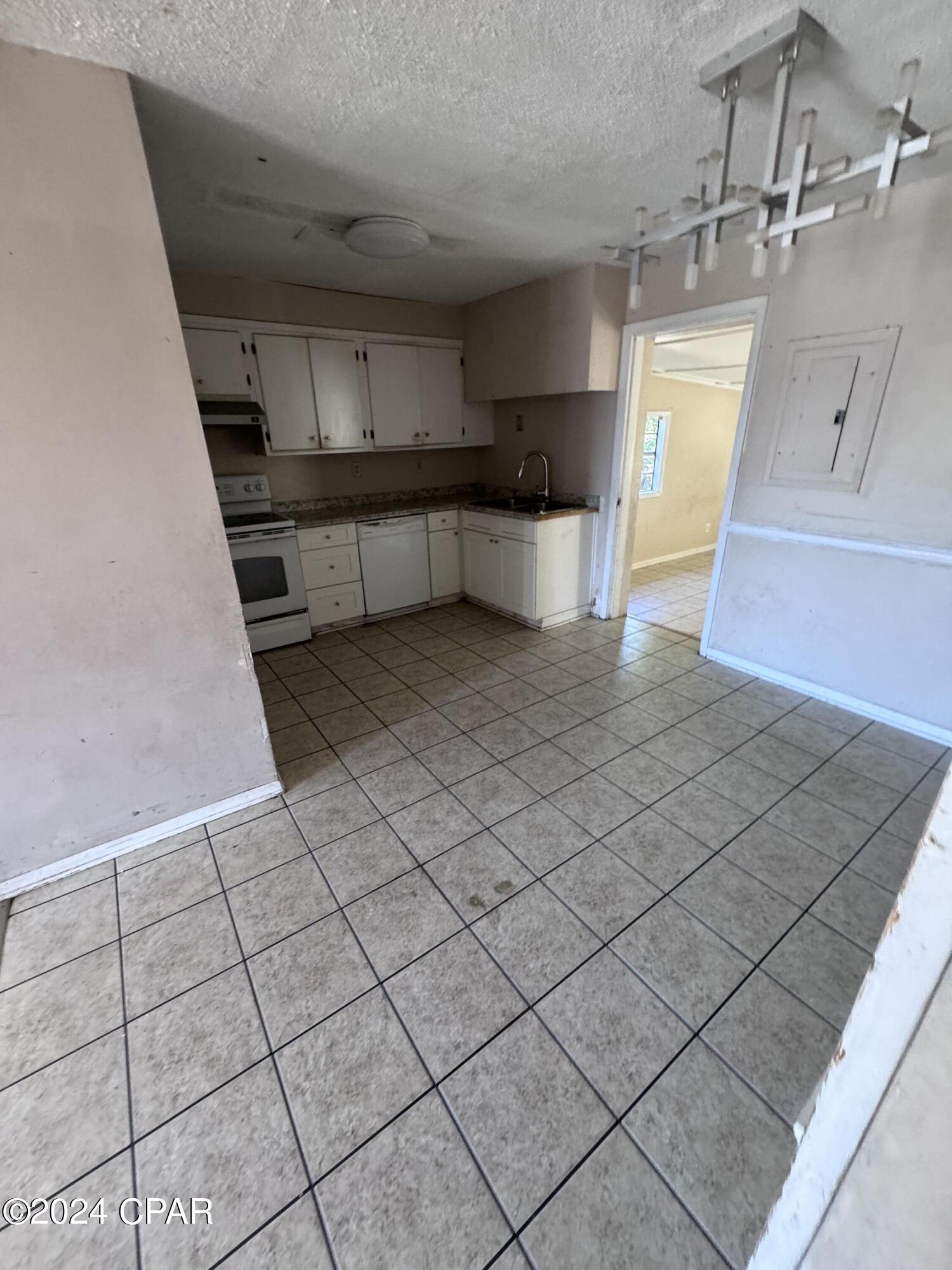 Drummond Park 1st Add - Residential