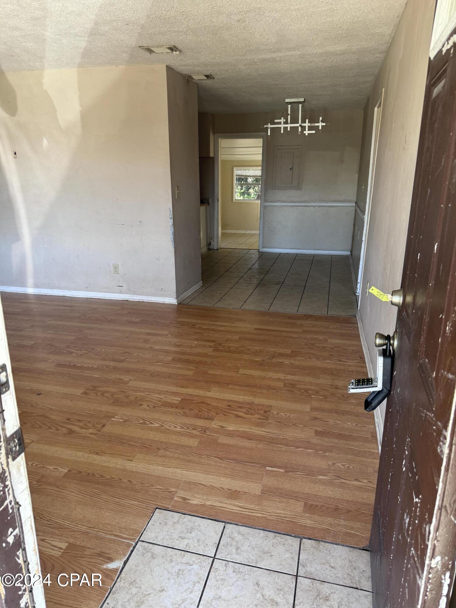 Drummond Park 1st Add - Residential