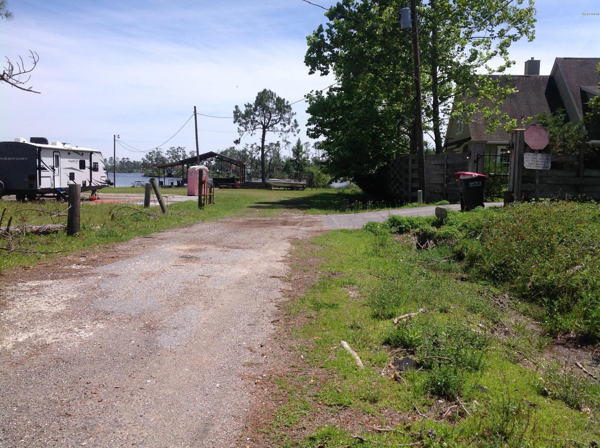 [No Recorded Subdiv] - Land