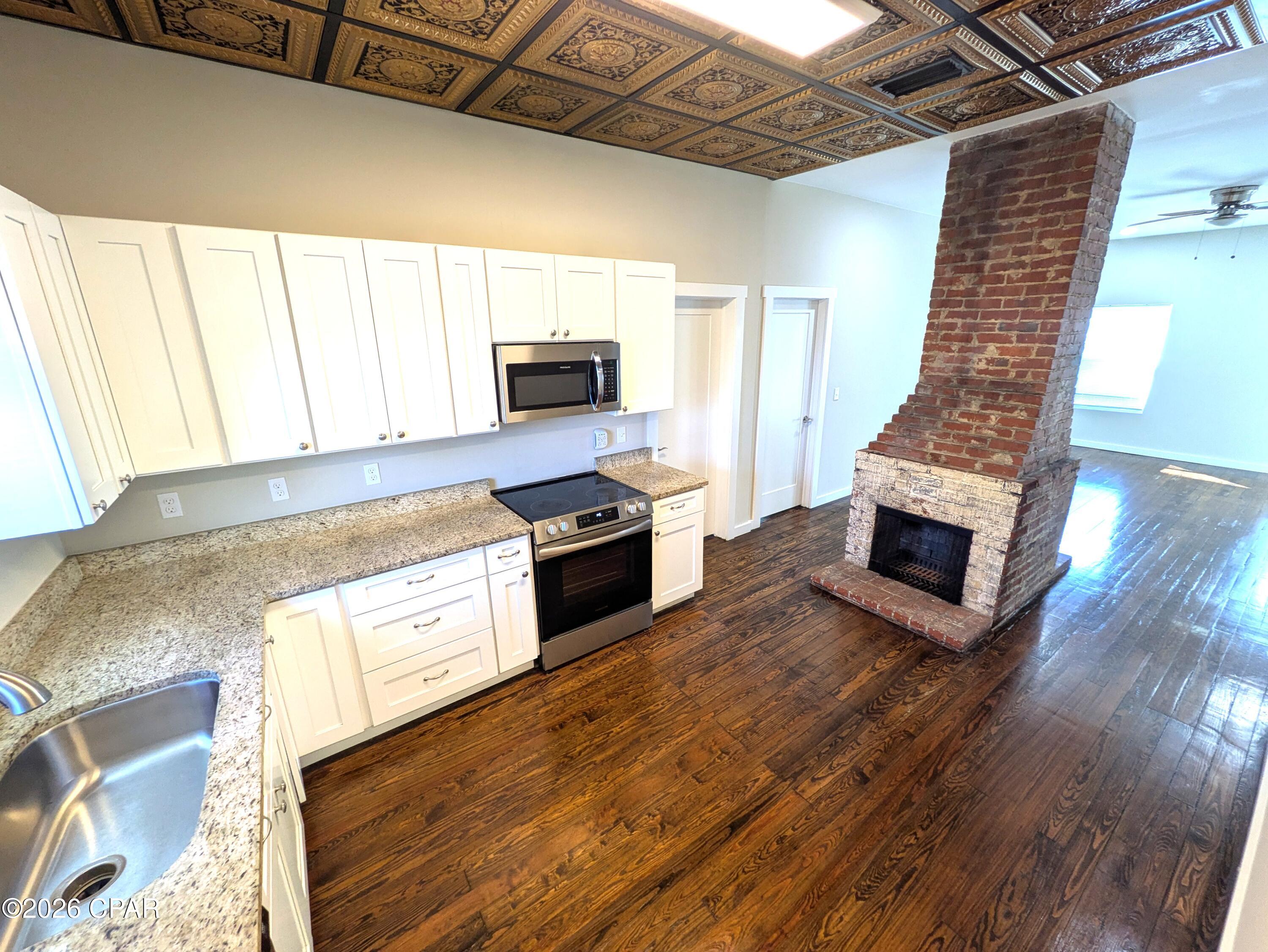 W H Parker - Commercial Sale