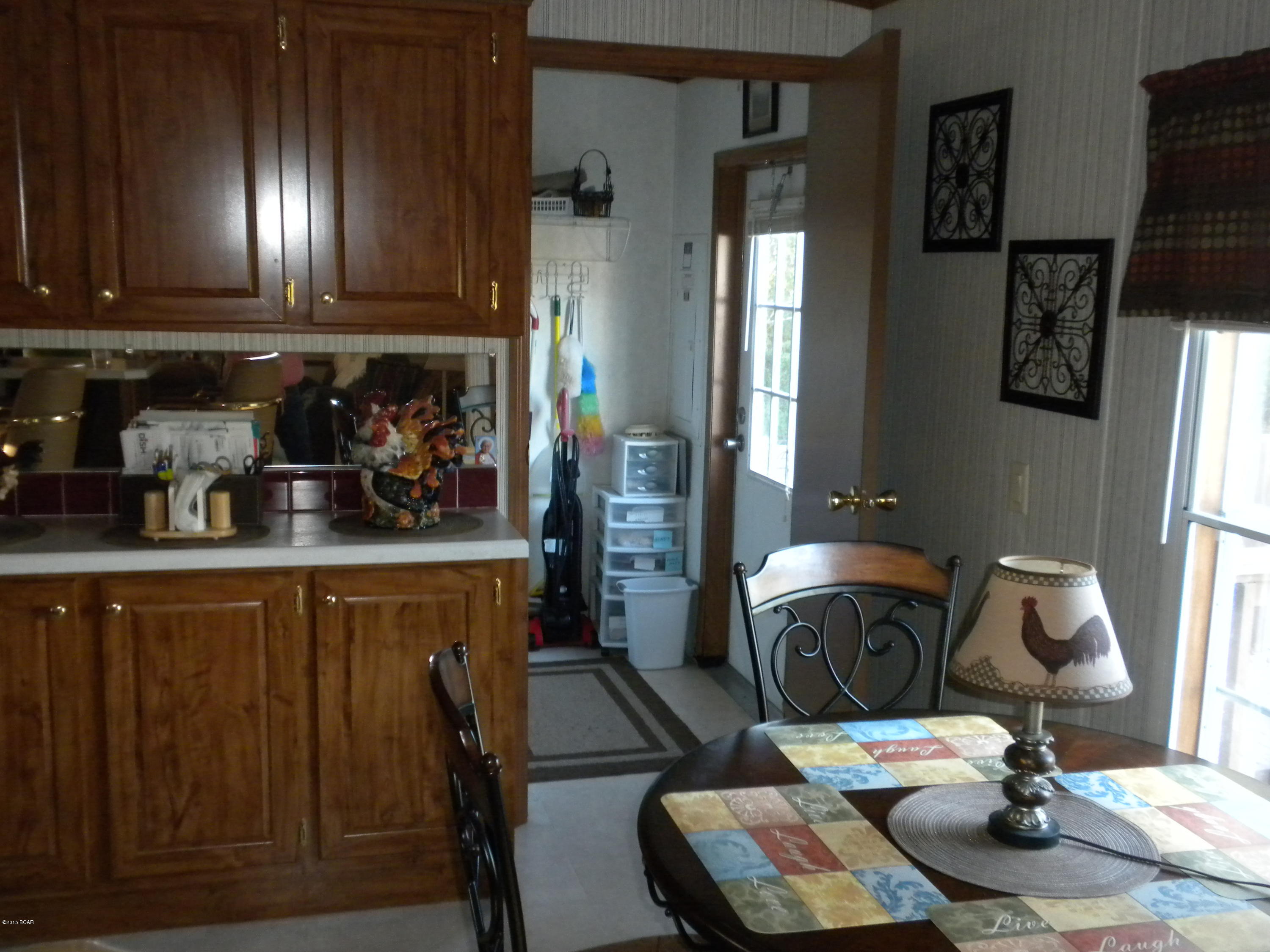 Camp Flowers - Residential