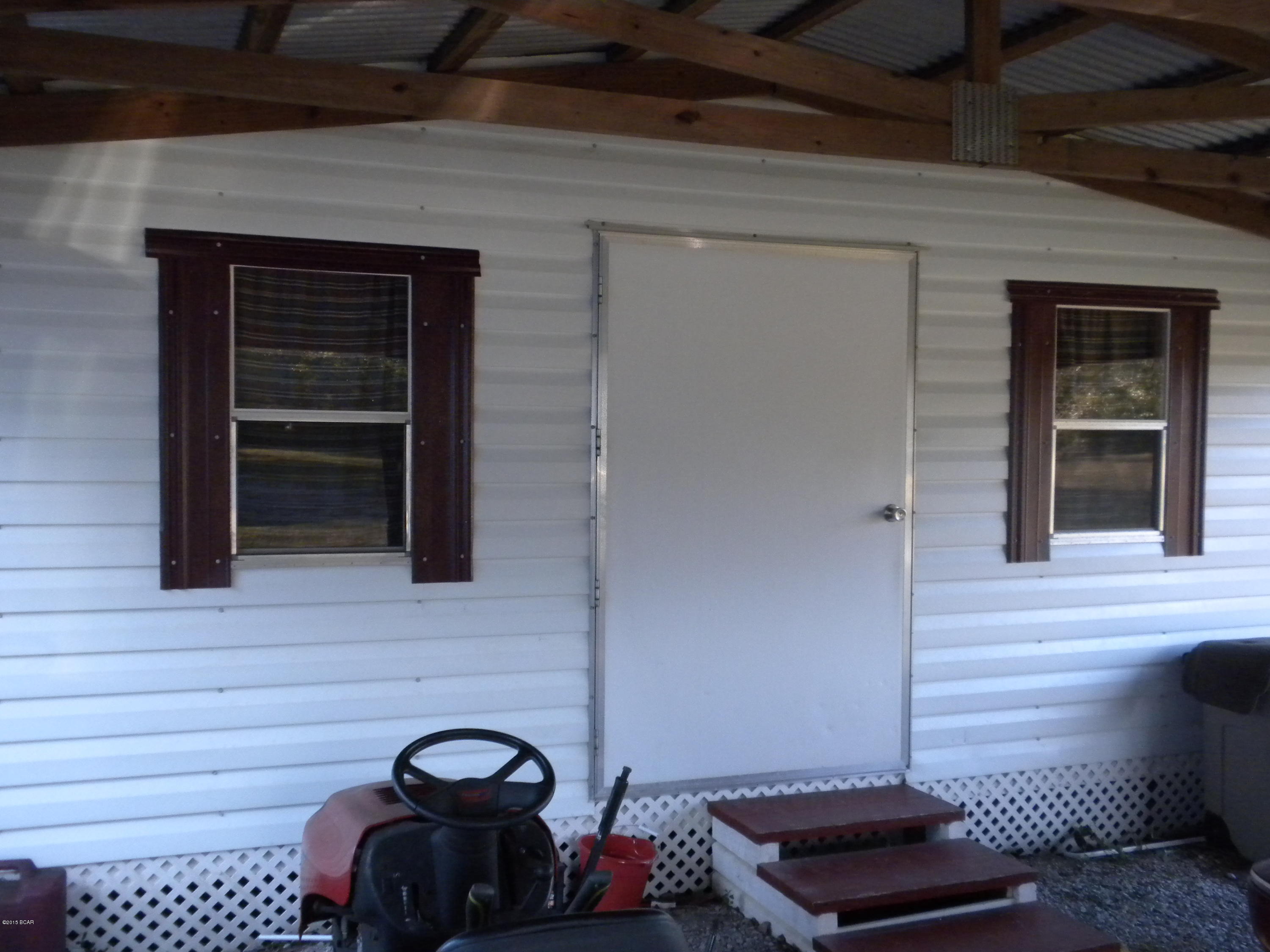 Camp Flowers - Residential