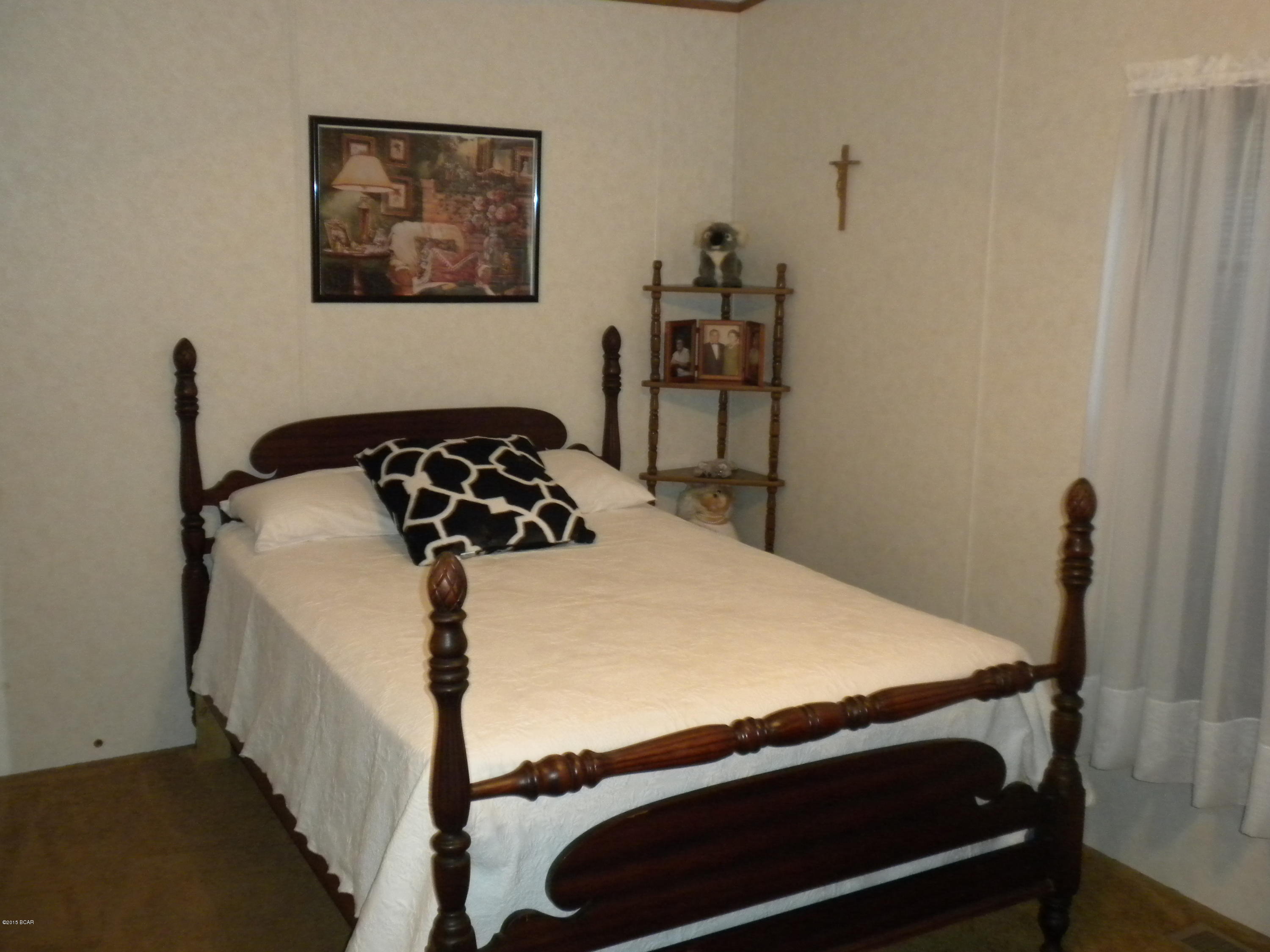 Camp Flowers - Residential