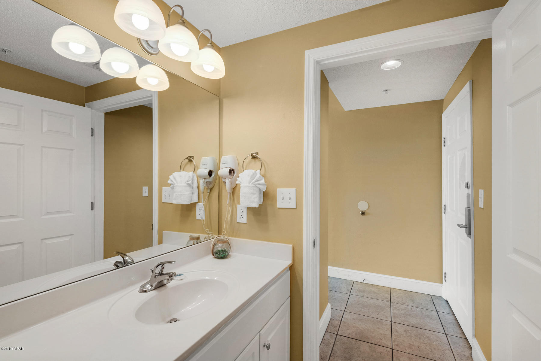 Majestic Beach Tower I - Residential