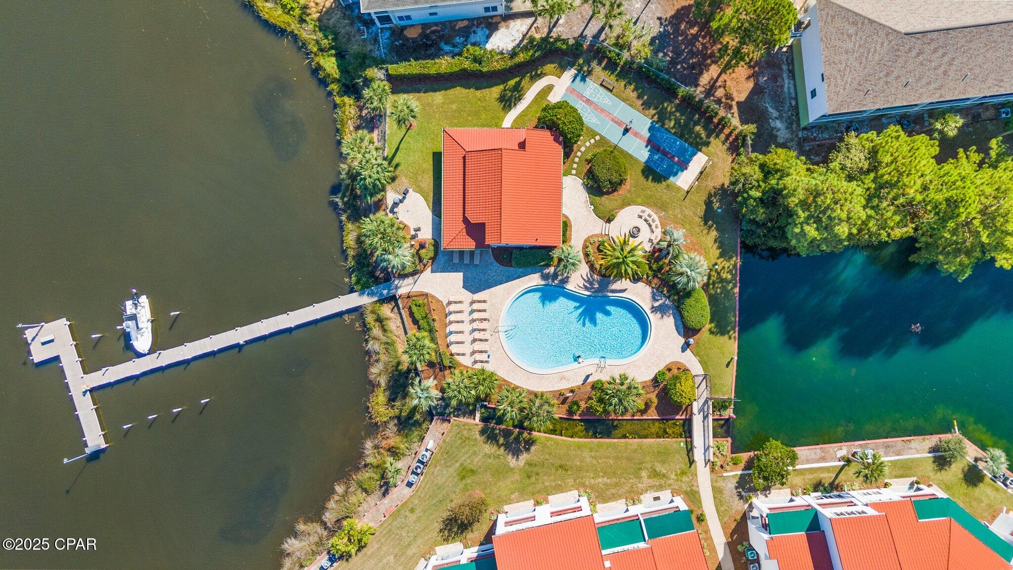 Plazas Of St.Thomas I - Residential Lease