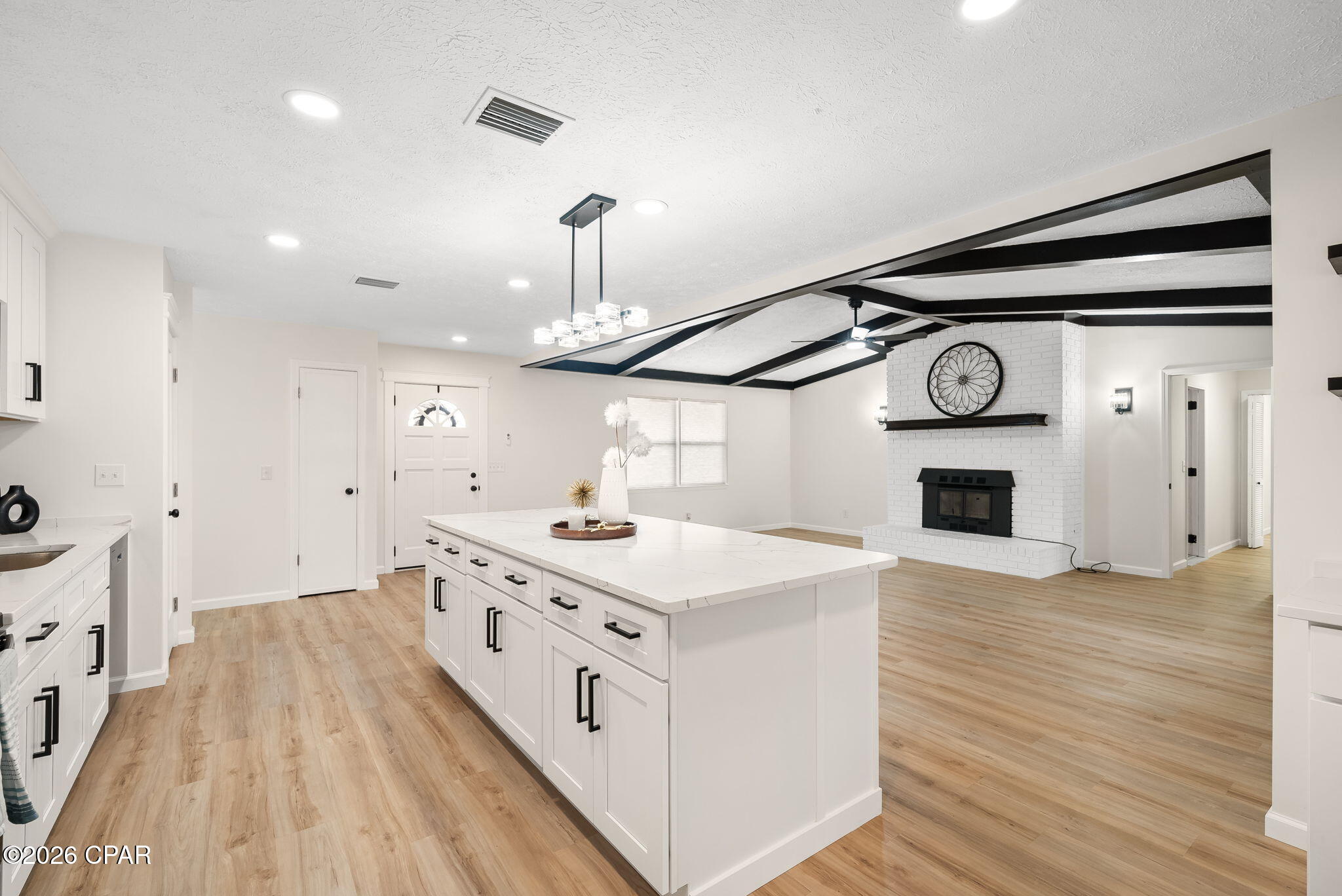 Venetian Villa - Residential