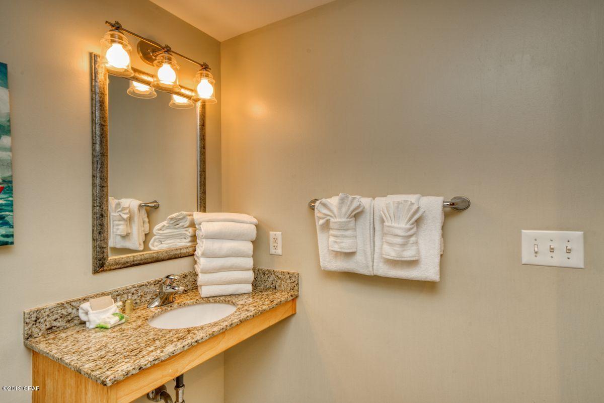 Splash Condo - Residential