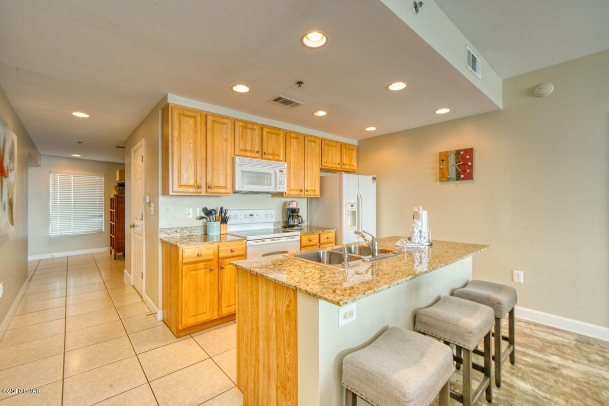 Splash Condo - Residential