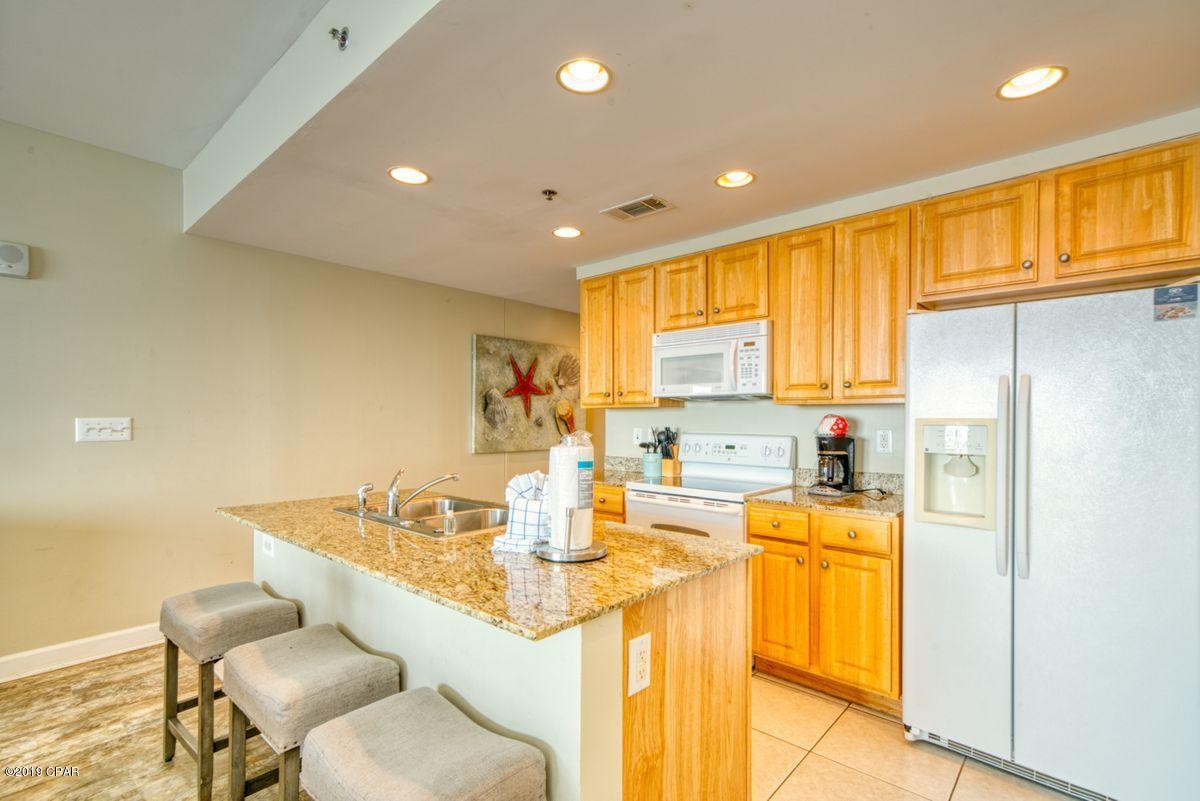 Splash Condo - Residential