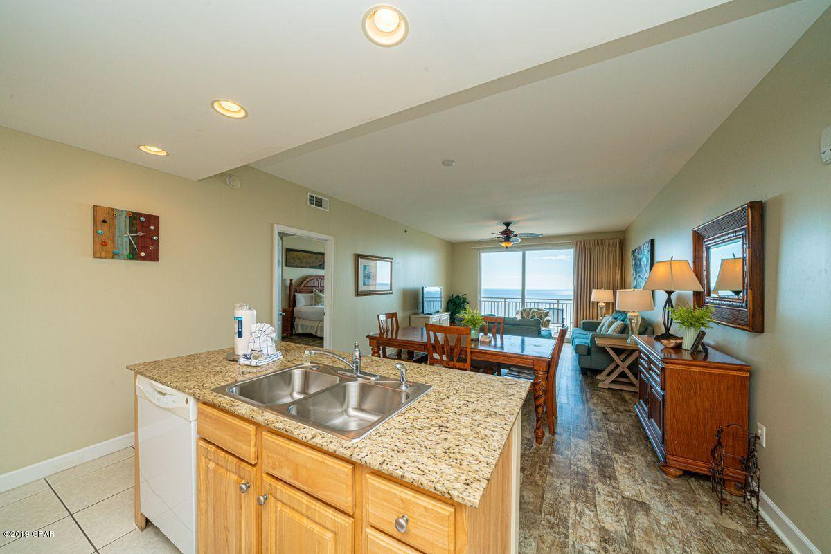 Splash Condo - Residential