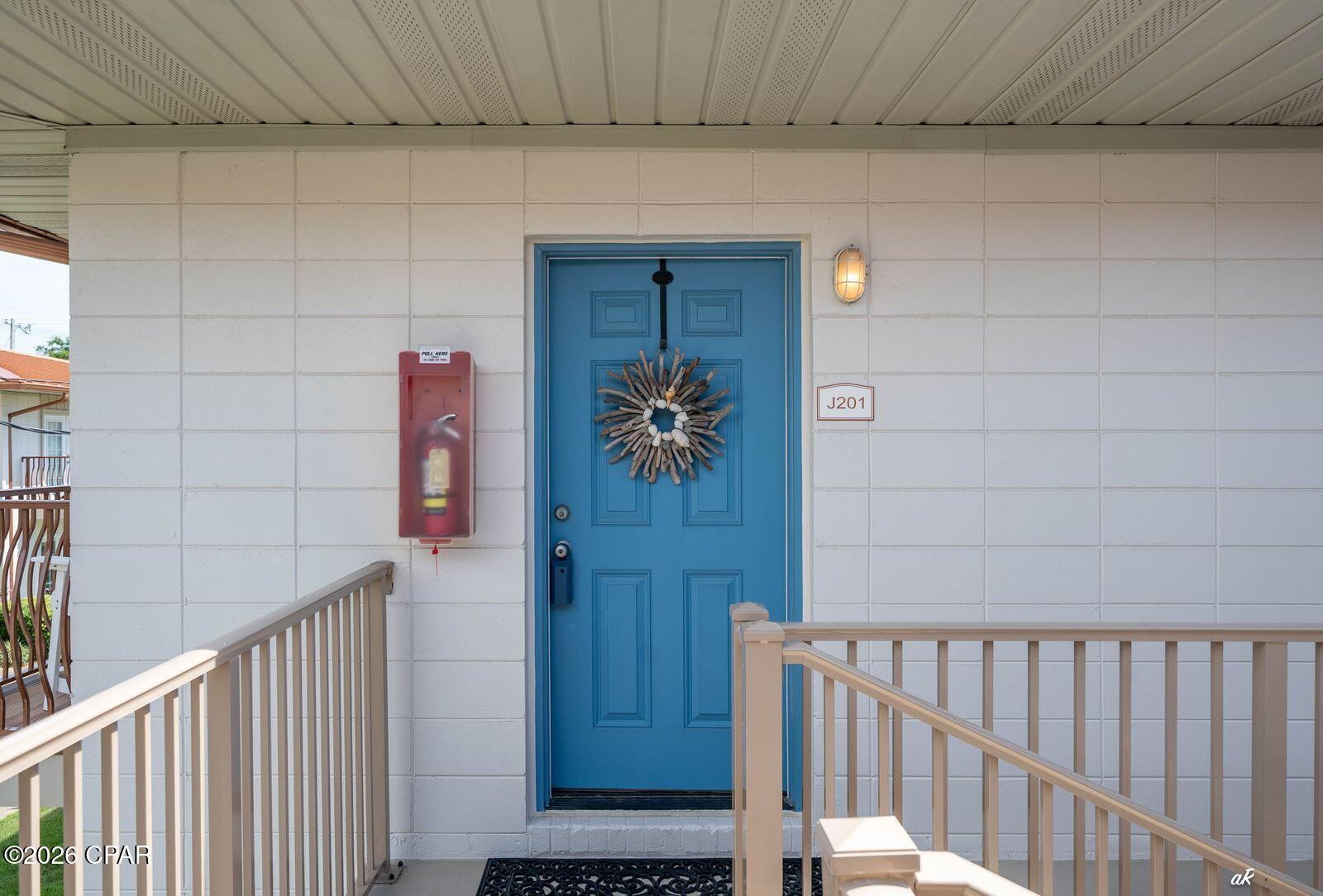 2100 W Beach Drive J201