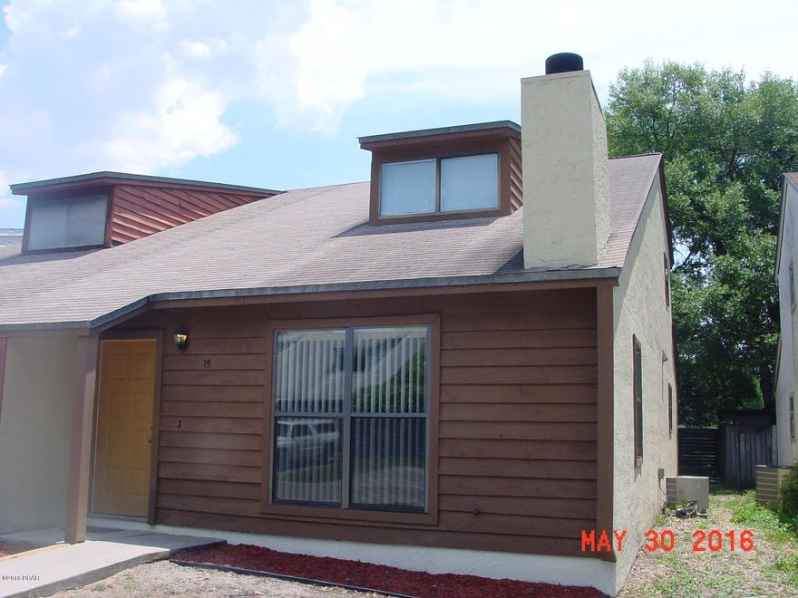 2/2 Townhouse centrally located in Panama City.All property sizes and ages are approximate, please measure and/or verify if important. School assignments are subject to change, please check with Bay County for most accurate information. Deposit is the same as the rent. Pets NOT Allowed!