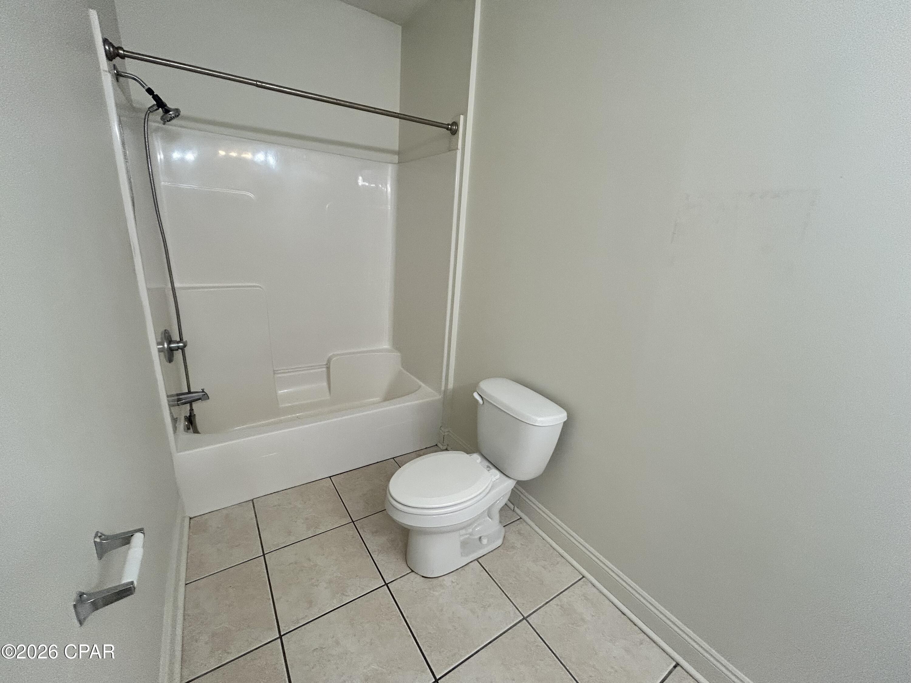 [No Recorded Subdiv] - Residential Lease