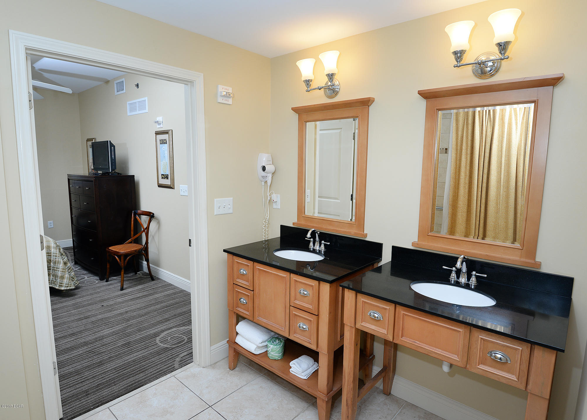 Sterling Breeze - Residential