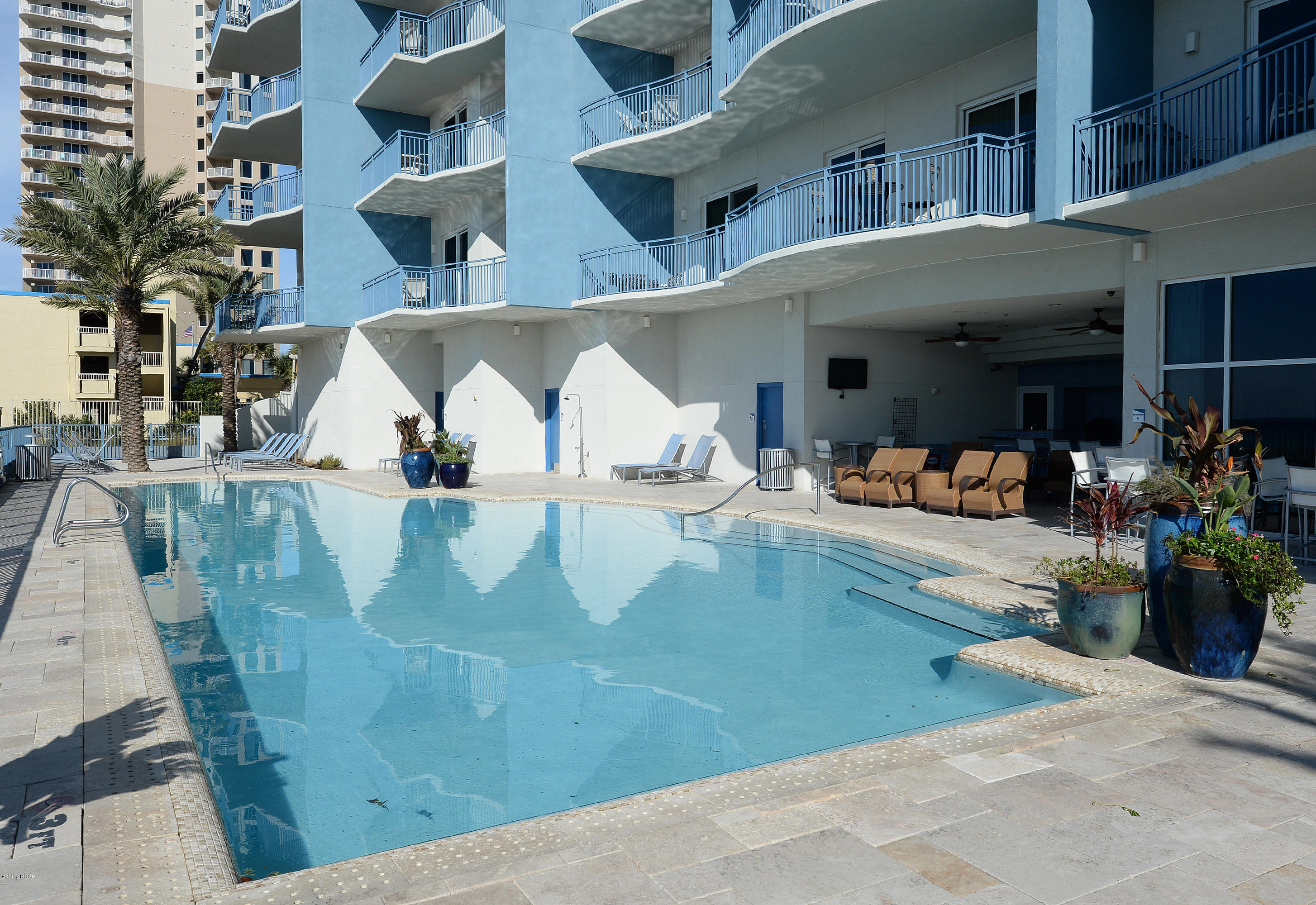 Sterling Breeze - Residential