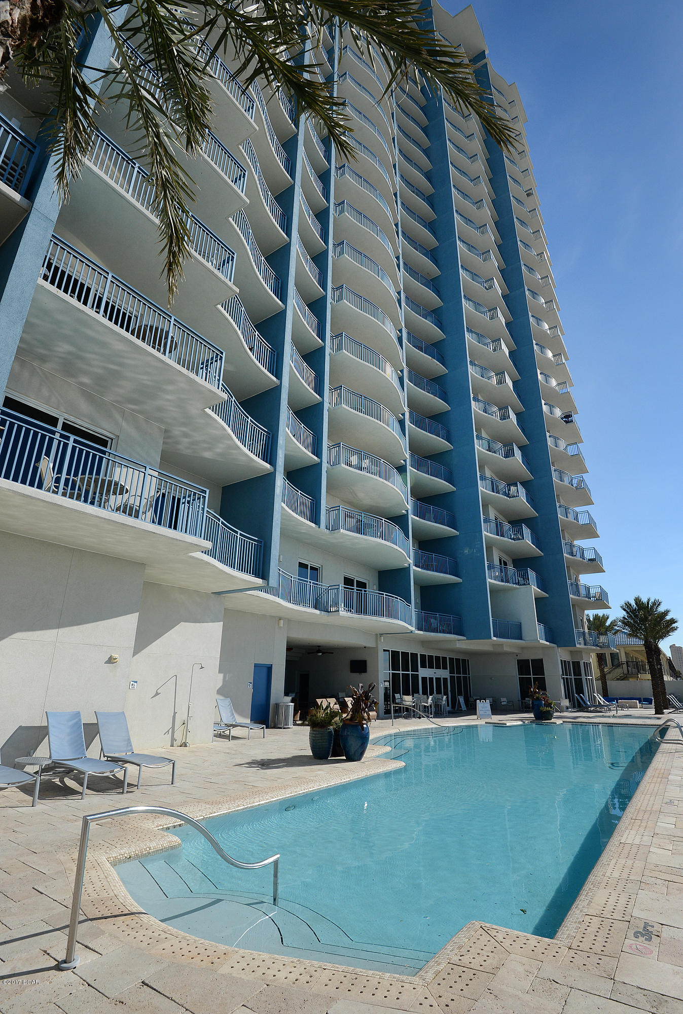 Sterling Breeze - Residential