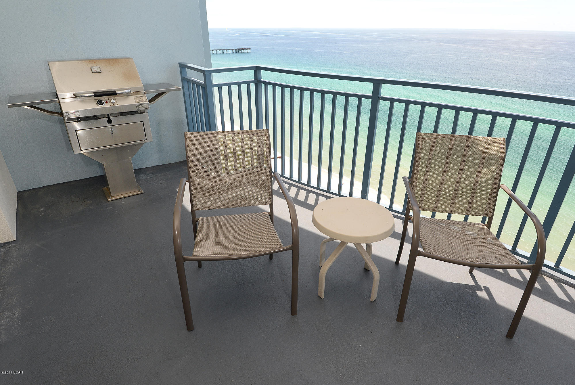 Sterling Breeze - Residential