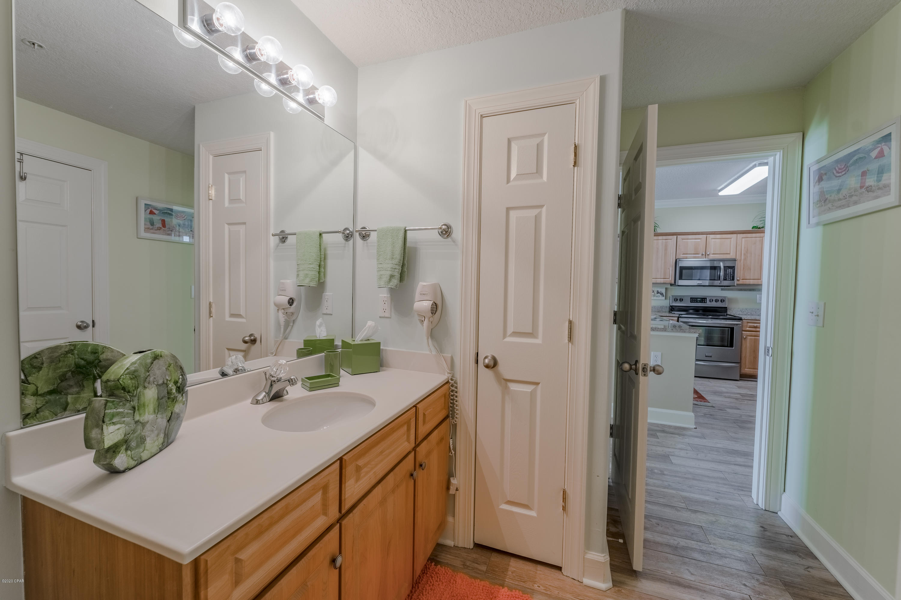 Emerald Isle - Residential