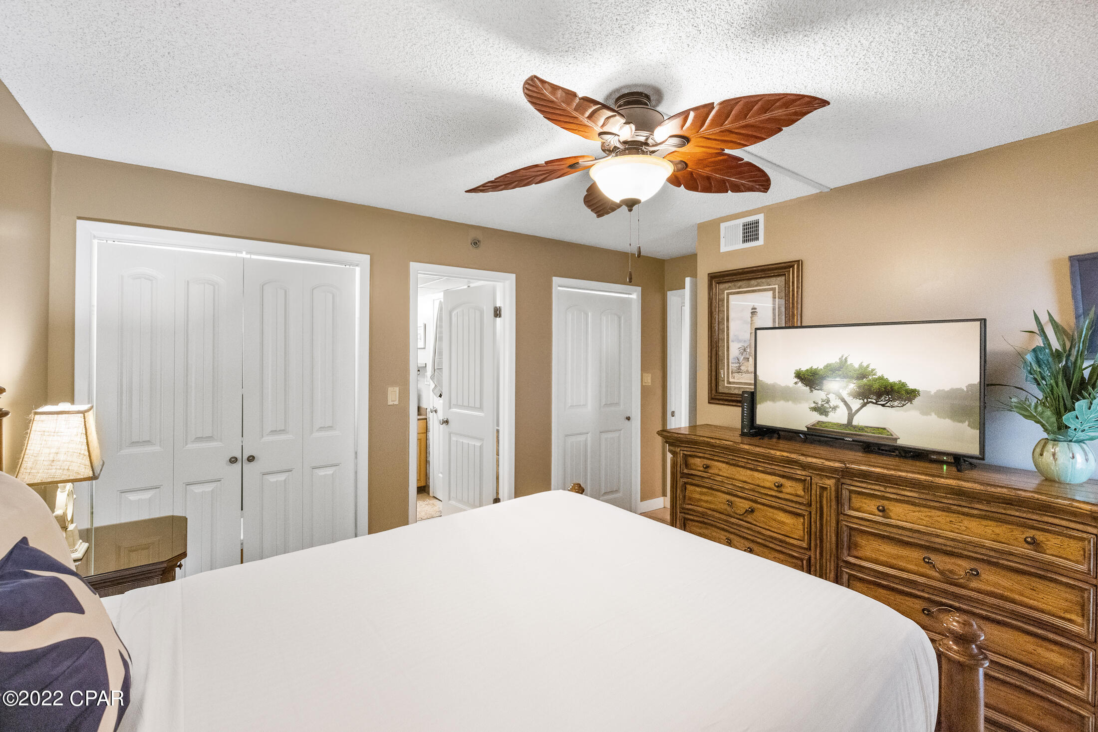 Edgewater Tower III - Residential