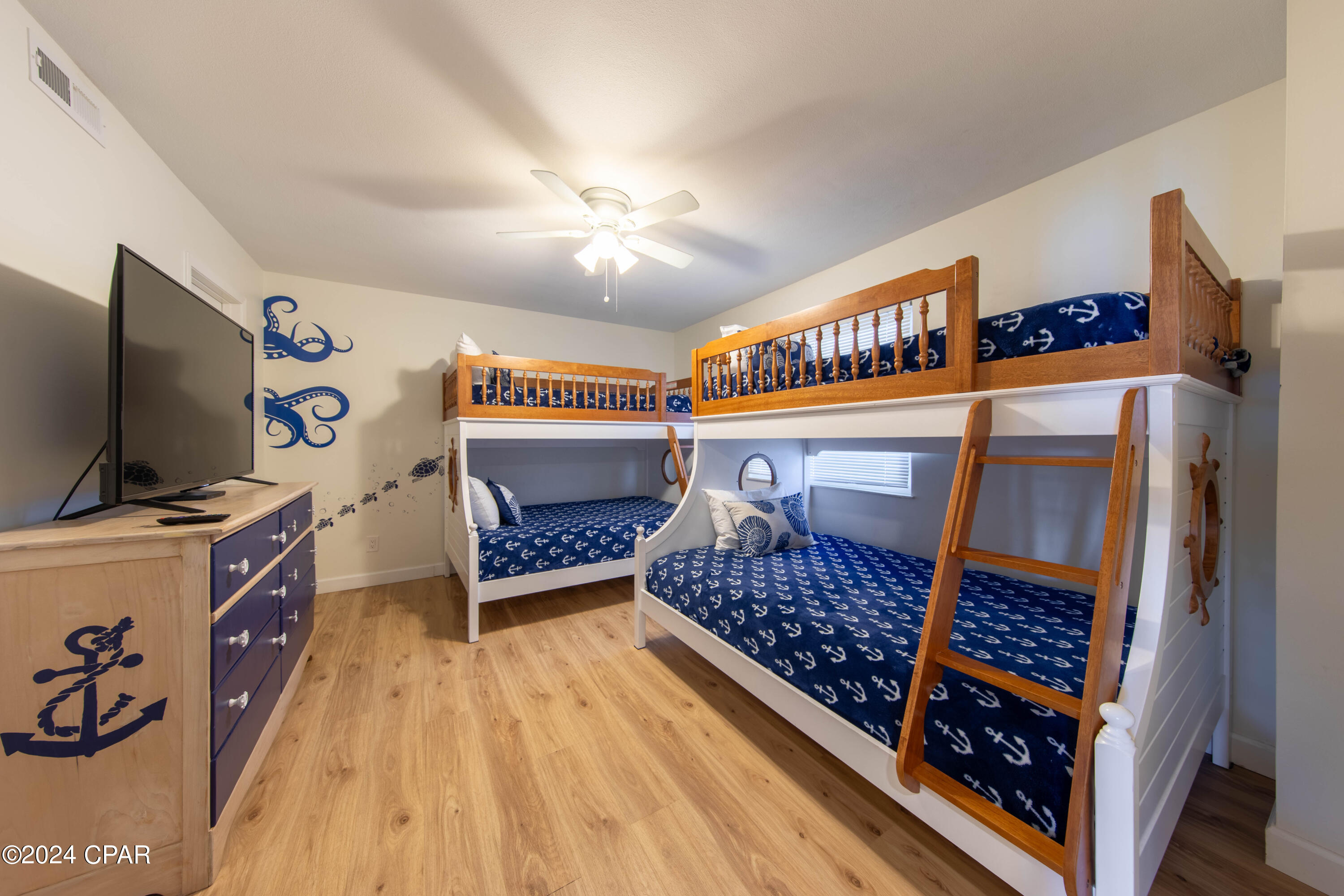 The Commodore - Residential