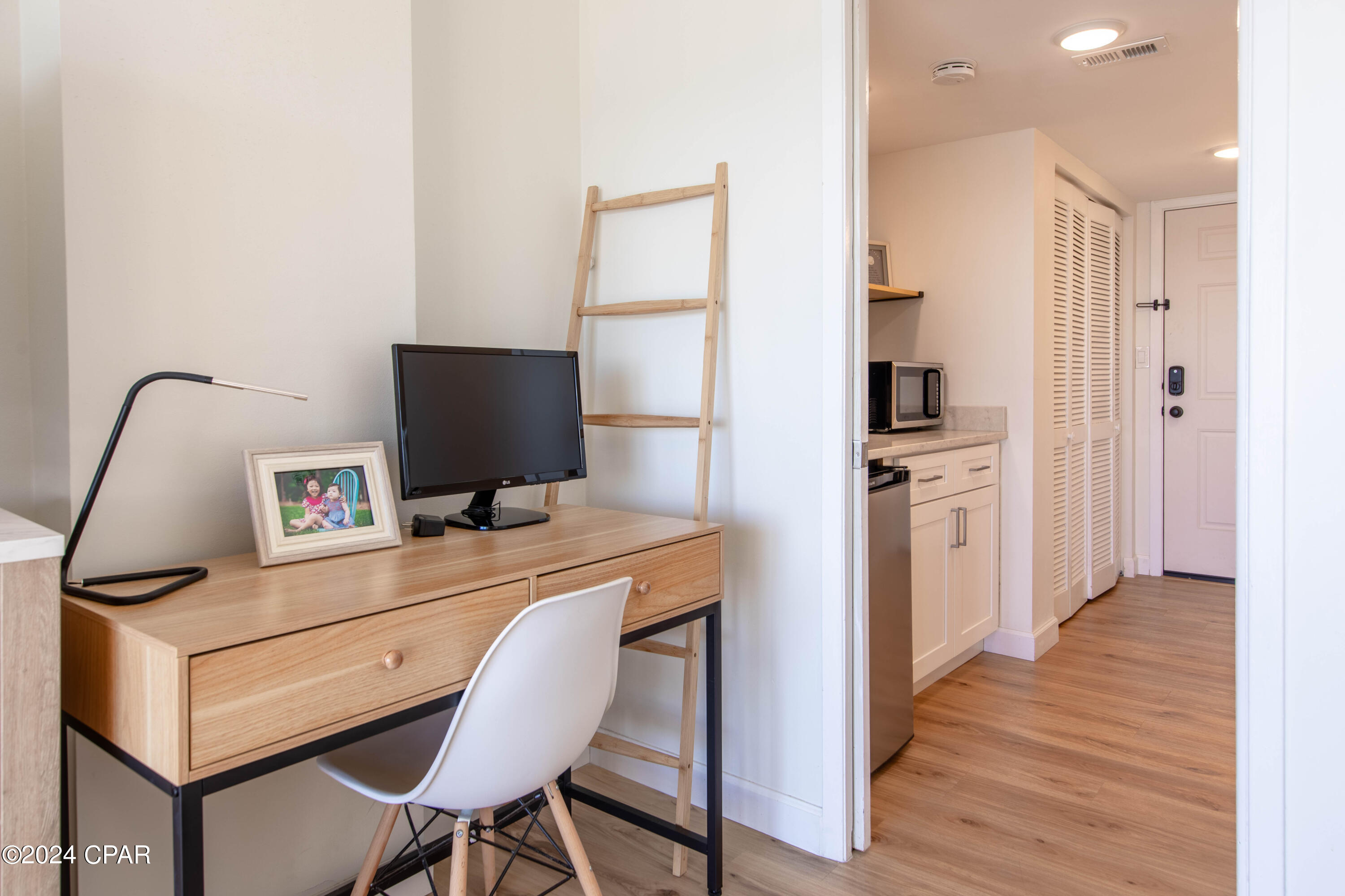 The Commodore - Residential