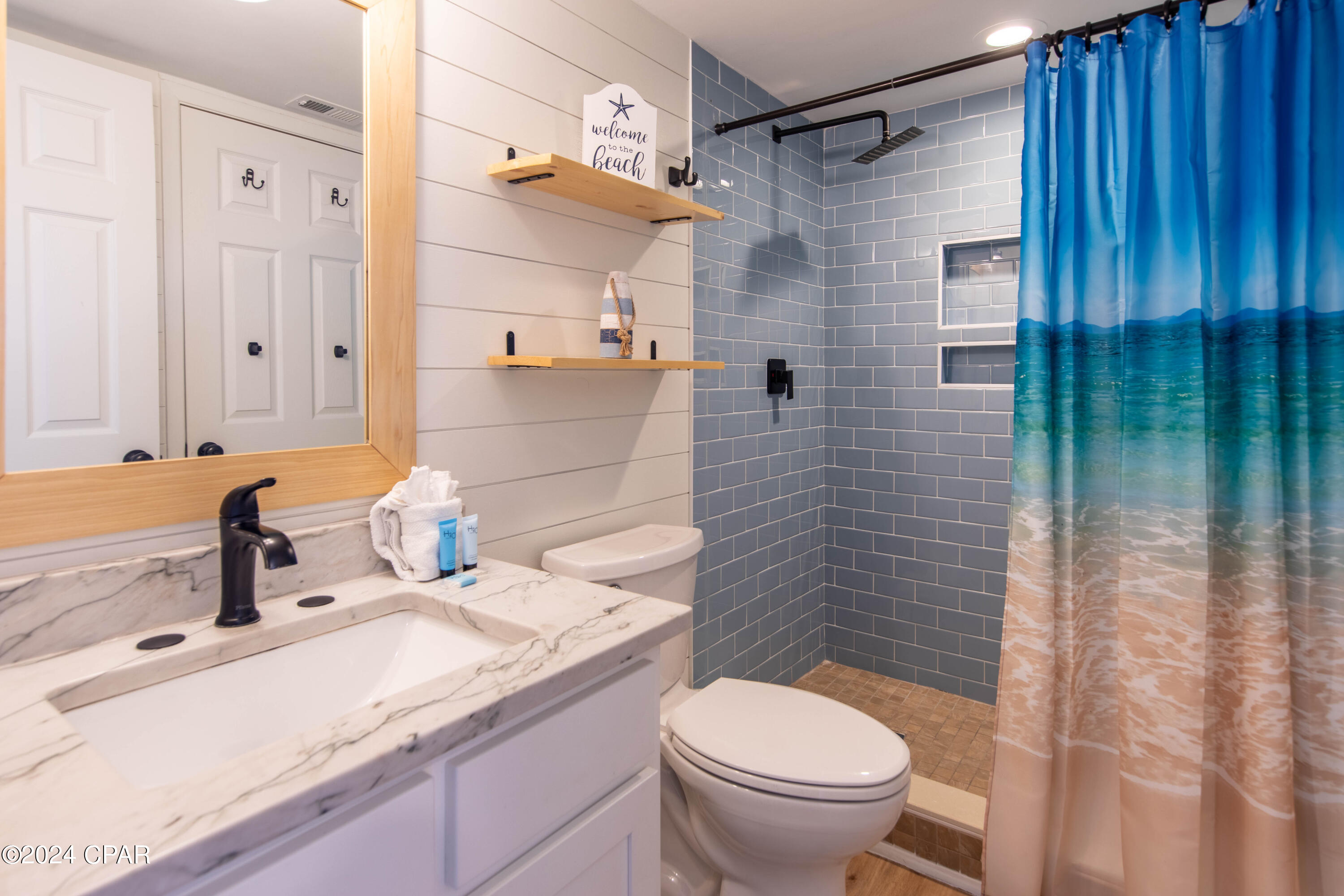 The Commodore - Residential