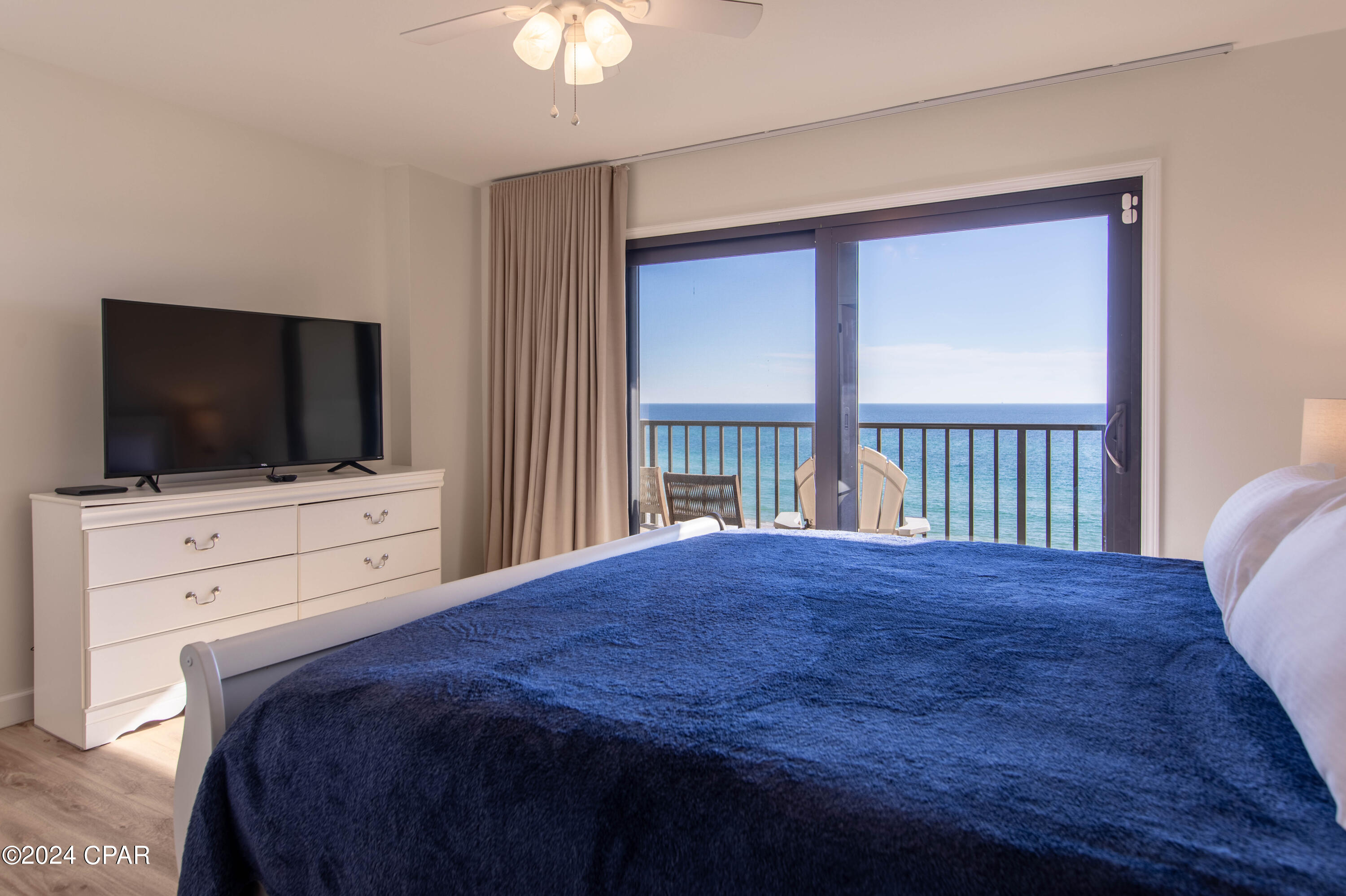 The Commodore - Residential